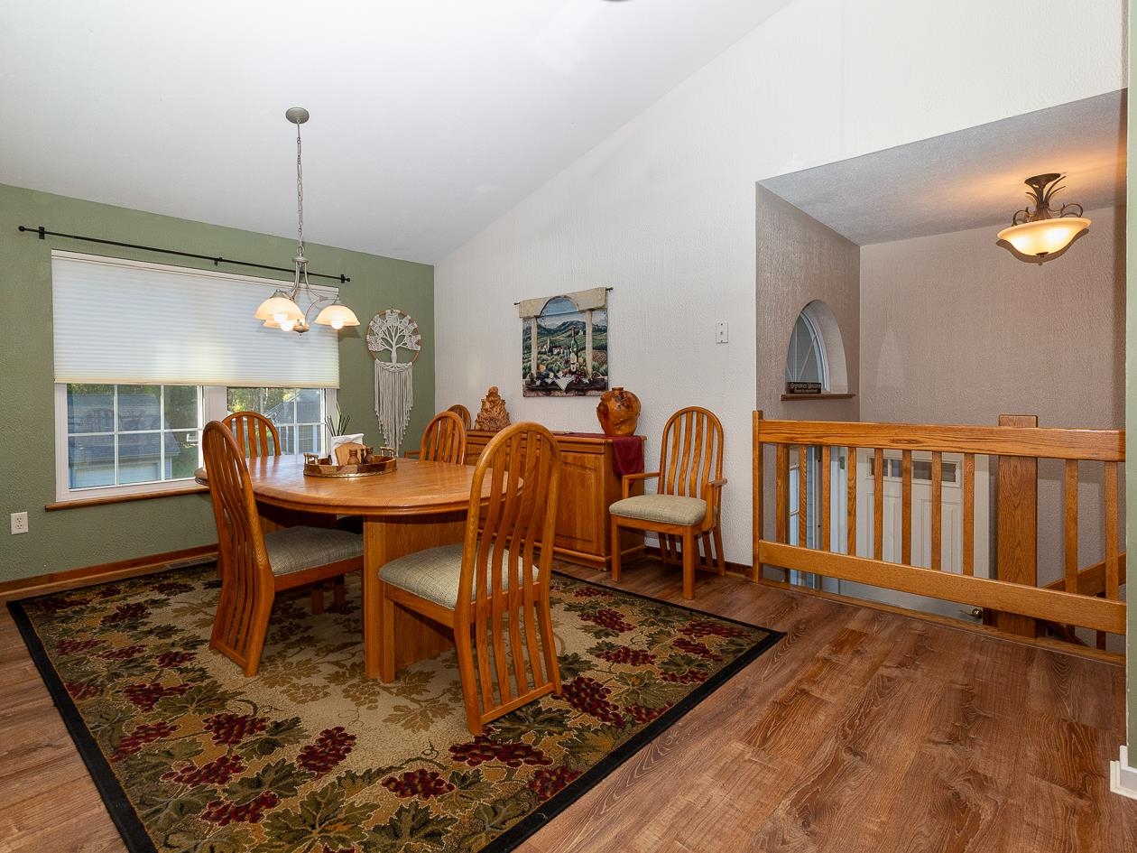 Atkinson, New Hampshire, 03811, United States, 2 Bedrooms Bedrooms, ,2 BathroomsBathrooms,Residential,For Sale,1979730