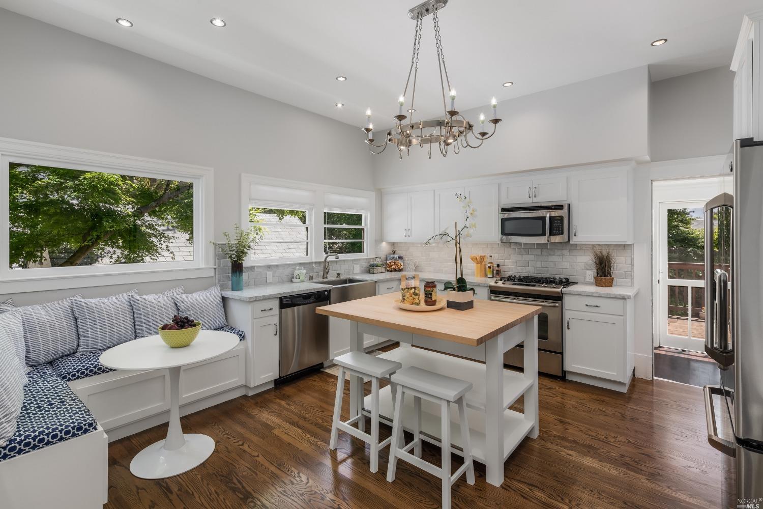 1787 Laurel Street, Napa, California, 94559, United States, 3 Bedrooms Bedrooms, ,5 BathroomsBathrooms,Residential,For Sale,1787 Laurel Street,1266254