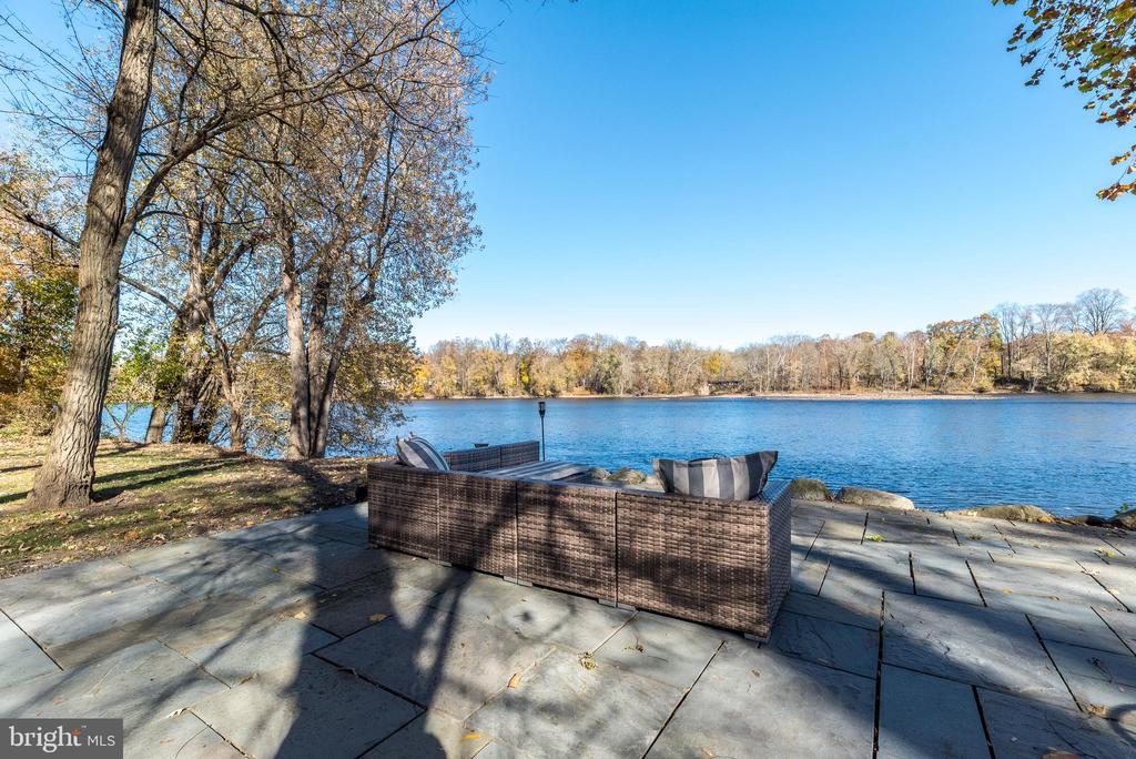 Upper Black Eddy, Pennsylvania, 18972, United States, 3 Bedrooms Bedrooms, ,3 BathroomsBathrooms,Residential,For Sale,1991005