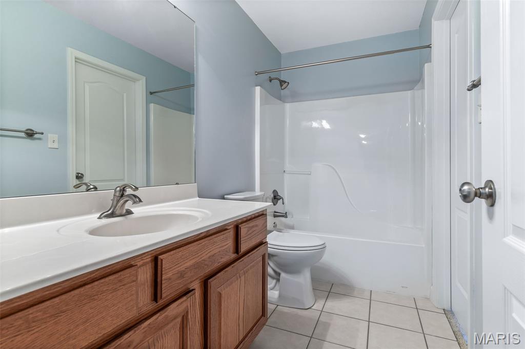 Festus, Missouri, 63028, United States, 4 Bedrooms Bedrooms, ,4 BathroomsBathrooms,Residential,For Sale,1954677