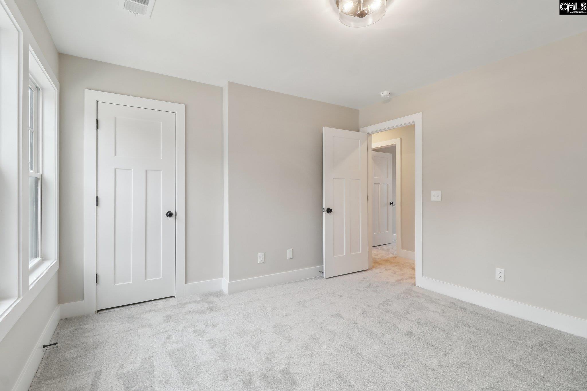 Chapin, South Carolina, 29036, United States, 5 Bedrooms Bedrooms, ,4 BathroomsBathrooms,Residential,For Sale,1868319