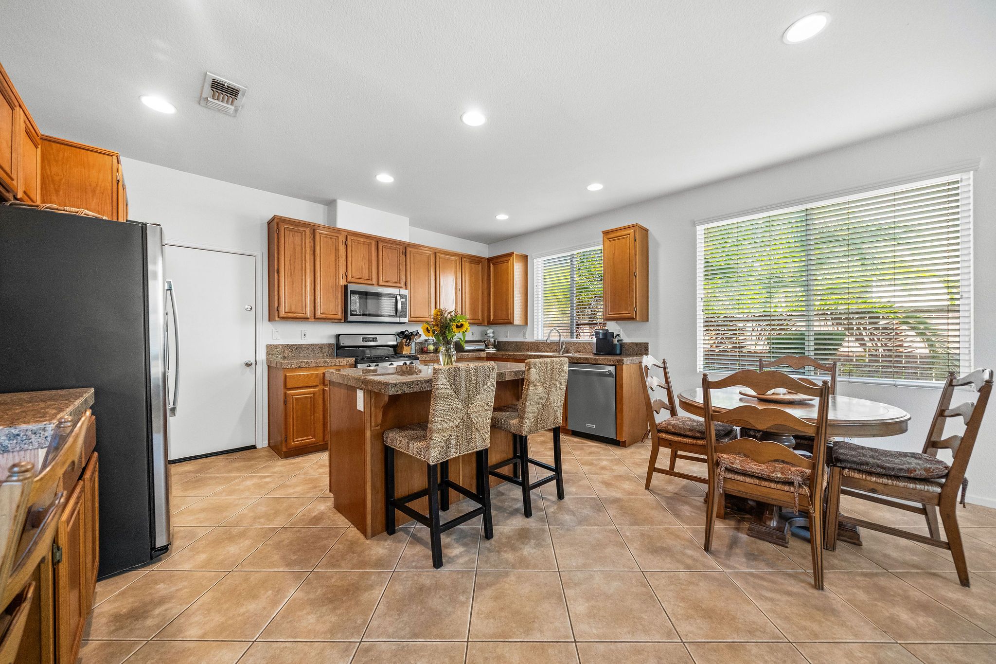  26136 Castle Lane, Murrieta, CA 92563 - 物件實景