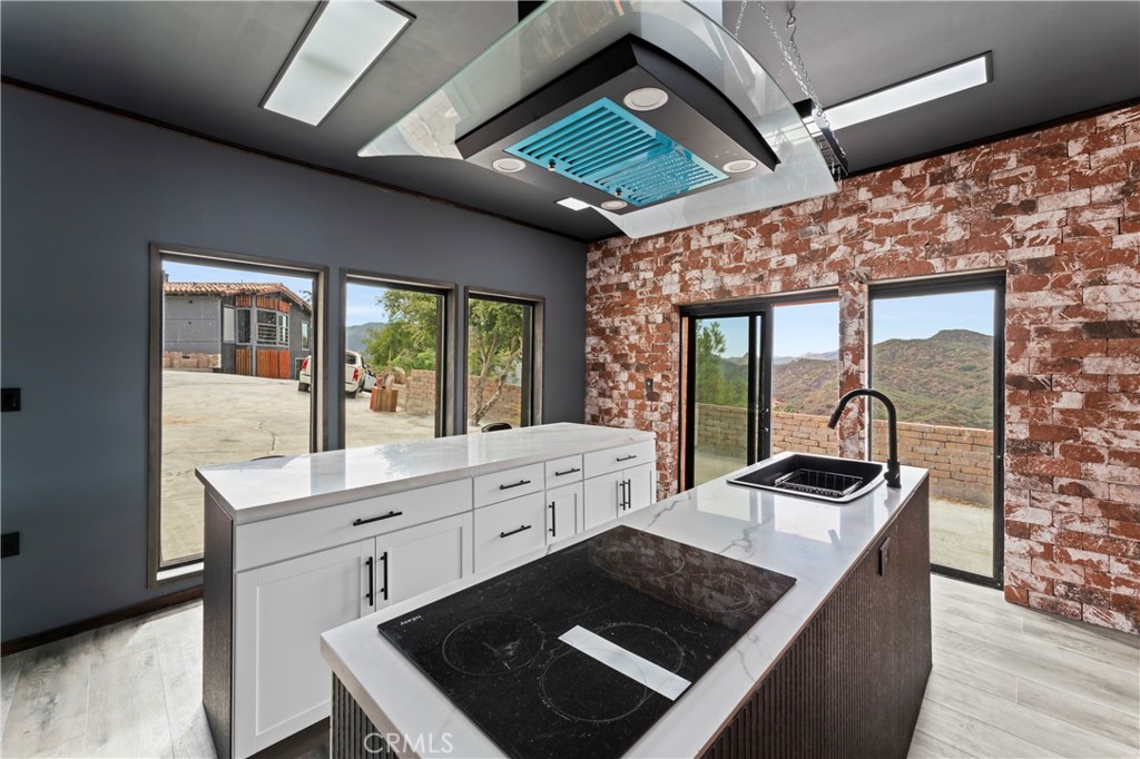 Calabasas, California, 91302, United States, 5 Bedrooms Bedrooms, ,3 BathroomsBathrooms,Residential,For Sale,1742769