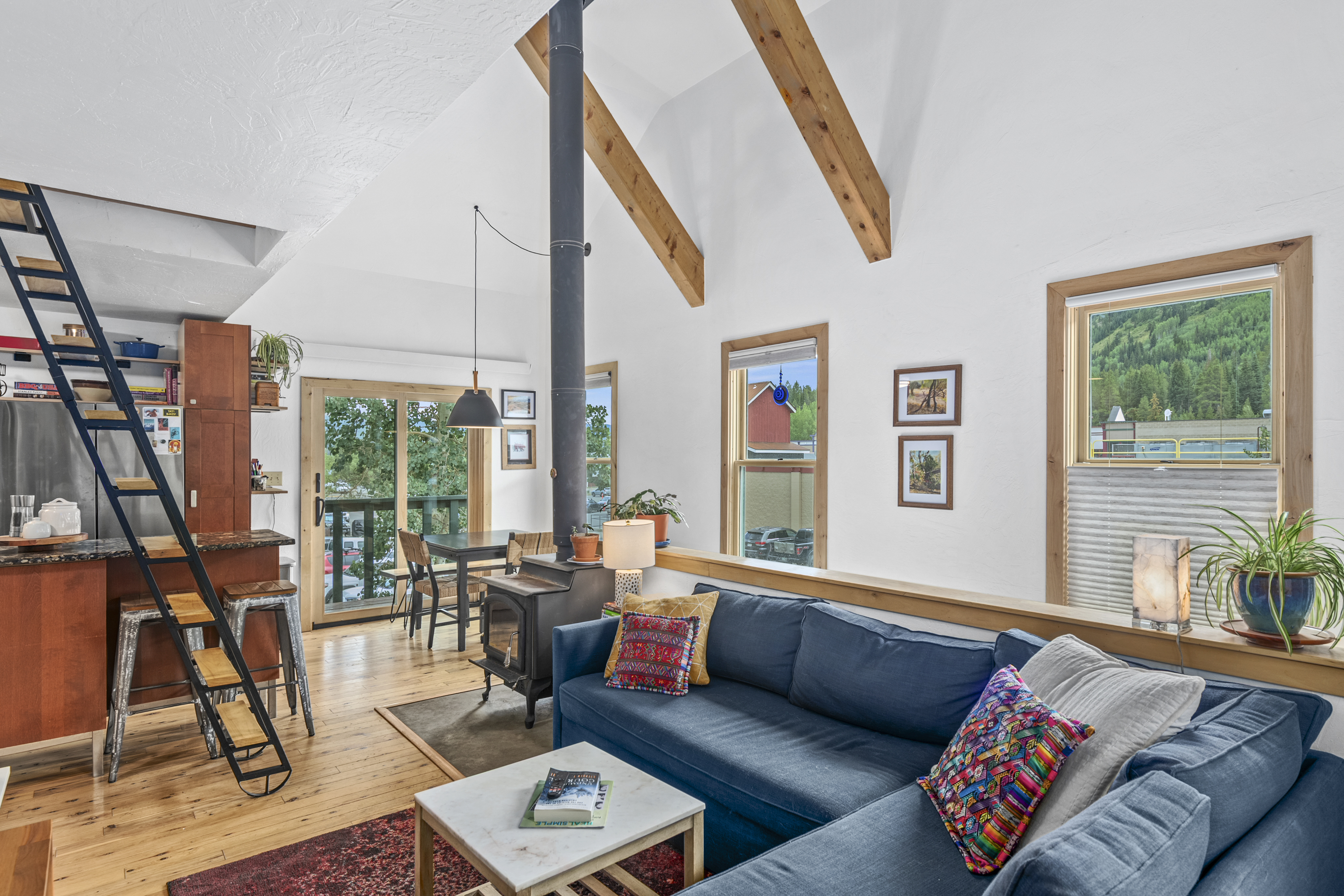  Charming Crystal Creek Condo - 物件實景