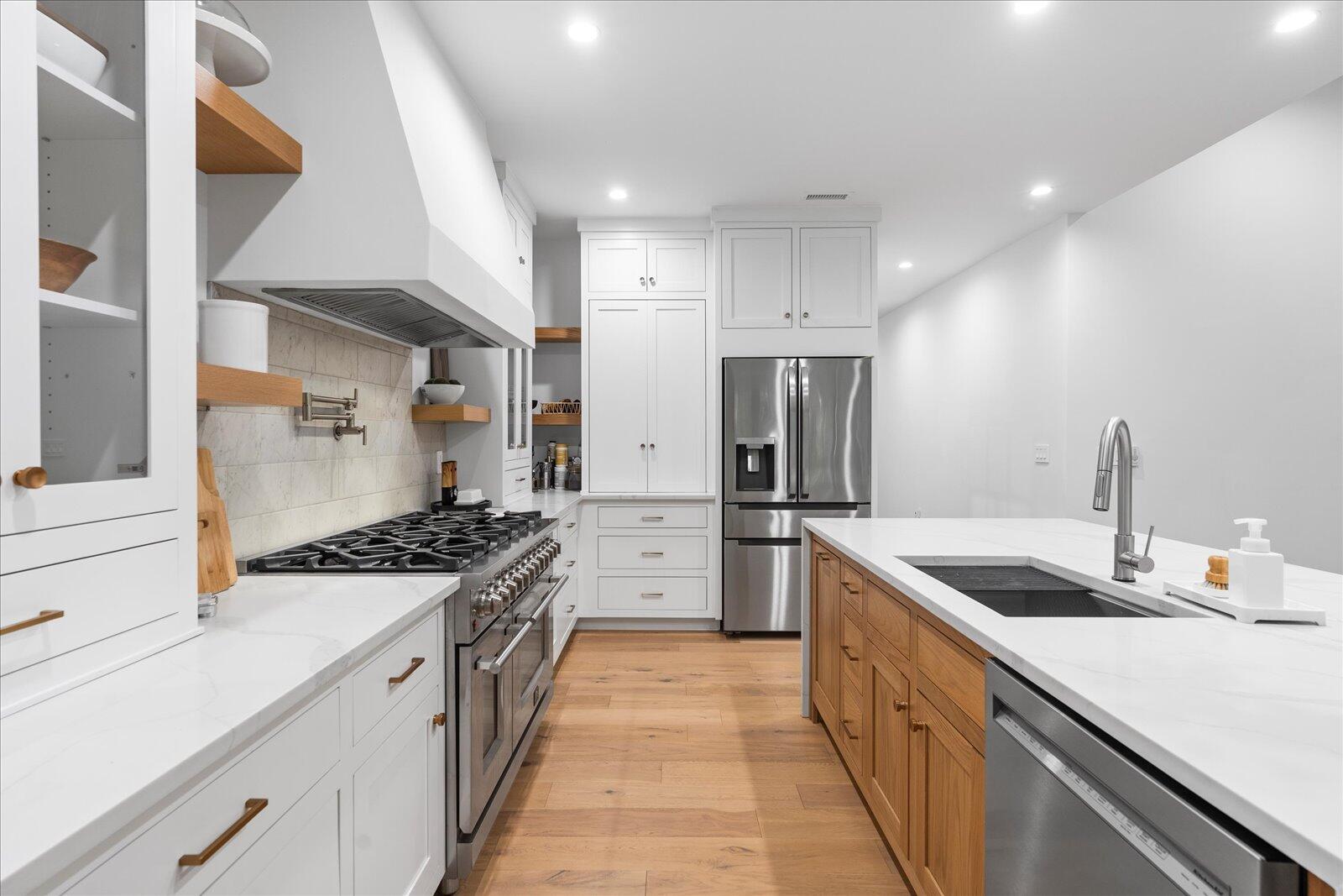 Whitwell, Tennessee, 37397, United States, 3 Bedrooms Bedrooms, ,3 BathroomsBathrooms,Residential,For Sale,1980054