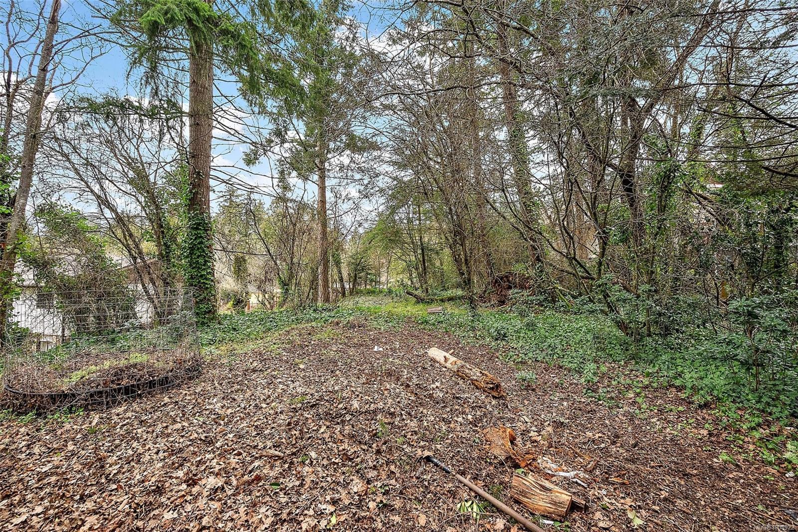 SAANICH, British Columbia, V8Z 3G7, CA, 3 Bedrooms Bedrooms, ,Residential,For Sale,1946868