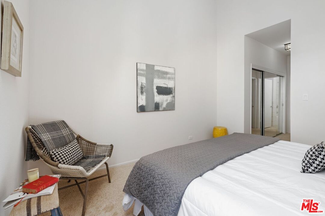 Los Angeles, California, 90024, United States, 2 Bedrooms Bedrooms, ,1 BathroomBathrooms,Residential,For Sale,1948814