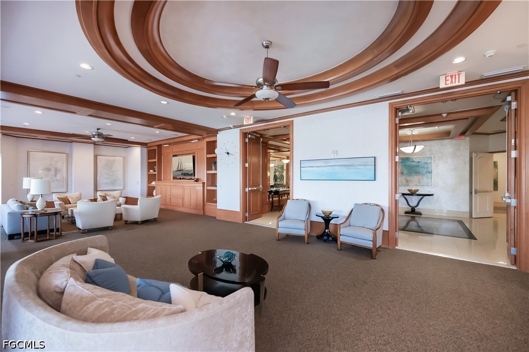 Fort Myers, Florida, 33901, United States, 3 Bedrooms Bedrooms, ,2 BathroomsBathrooms,Residential,For Sale,2037285