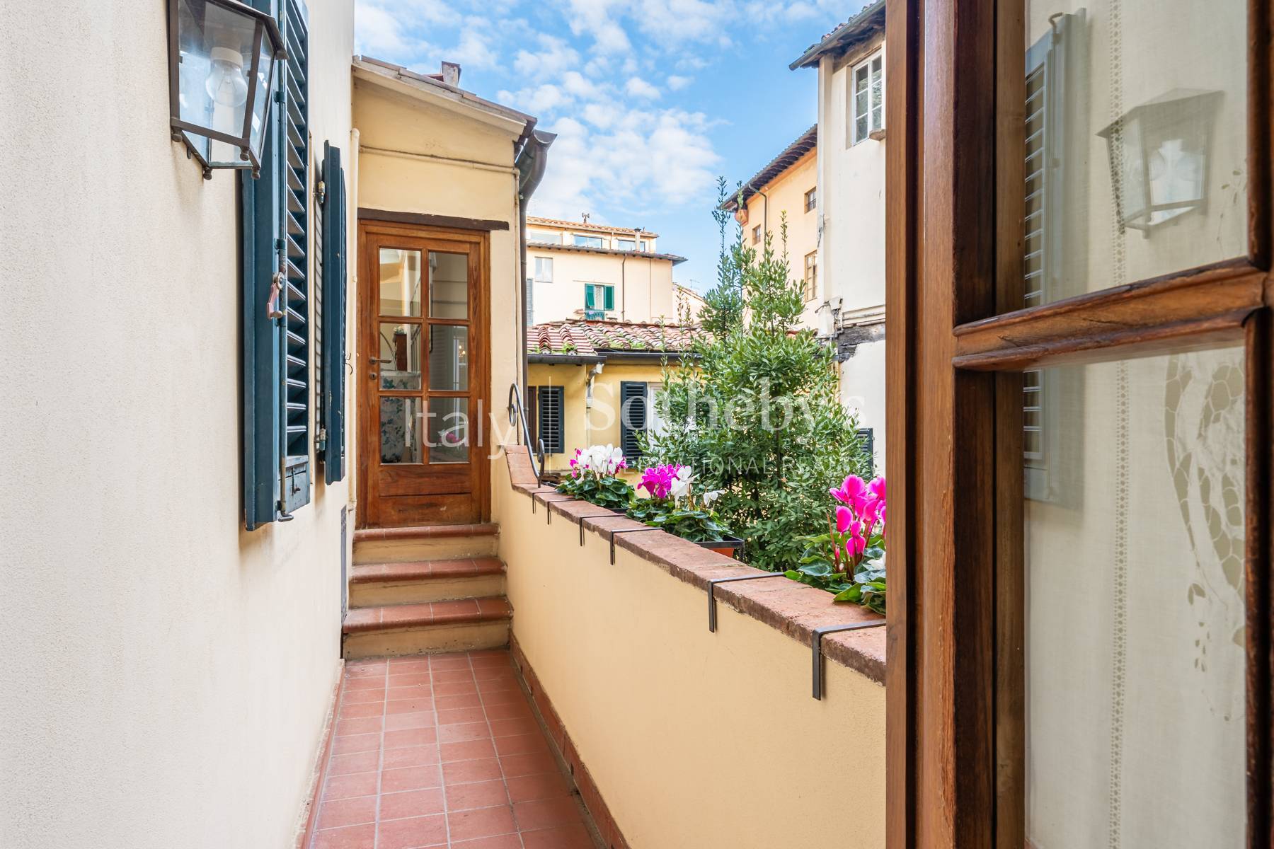  Refined apartment with terrace in the centre of Lucca - 物件實景