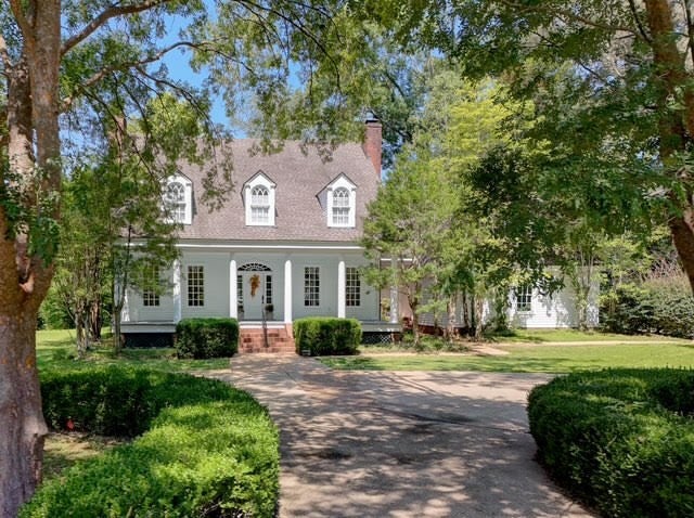 Vicksburg, Mississippi, 39183, United States, 4 Bedrooms Bedrooms, ,4 BathroomsBathrooms,Residential,For Sale,1919653