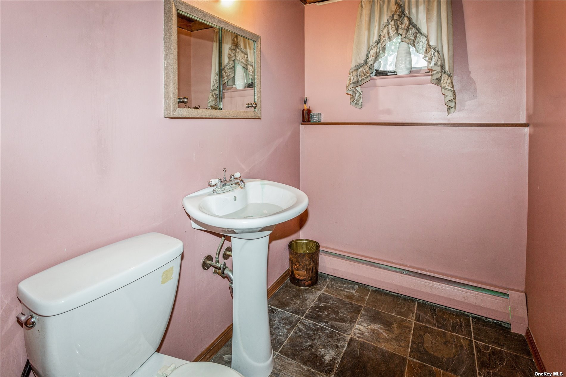 5 Olympia, E. Northport, New York, 11731, United States, 5 Bedrooms Bedrooms, ,3 BathroomsBathrooms,Residential,For Sale,5 Olympia,1434973
