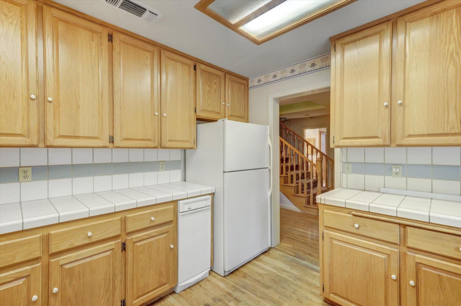 Nevada City, California, 95959, United States, 4 Bedrooms Bedrooms, ,3 BathroomsBathrooms,Residential,For Sale,1942290