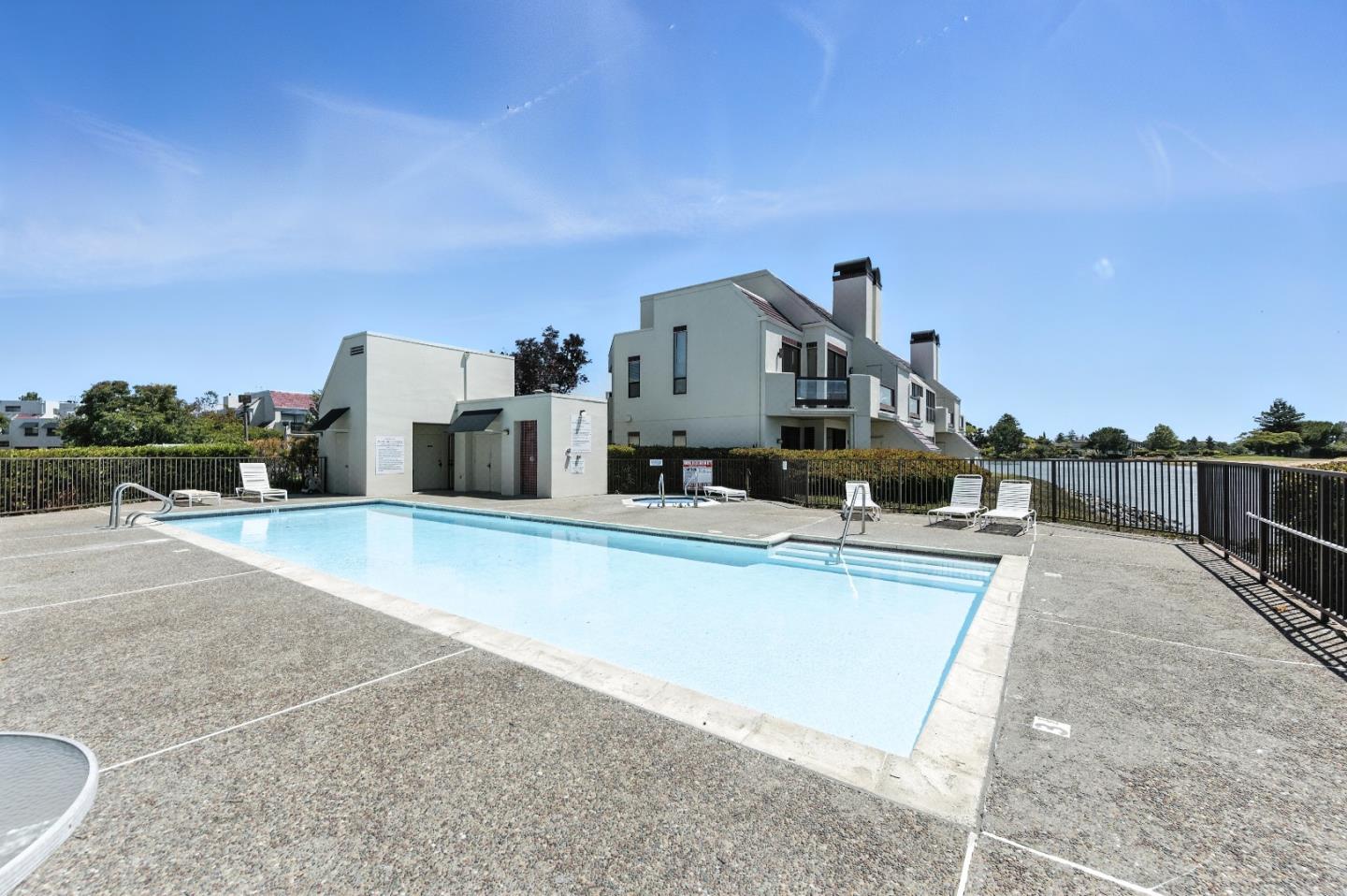 Redwood Shores, California, 94065, United States, 2 Bedrooms Bedrooms, ,2 BathroomsBathrooms,Residential,For Sale,1939930
