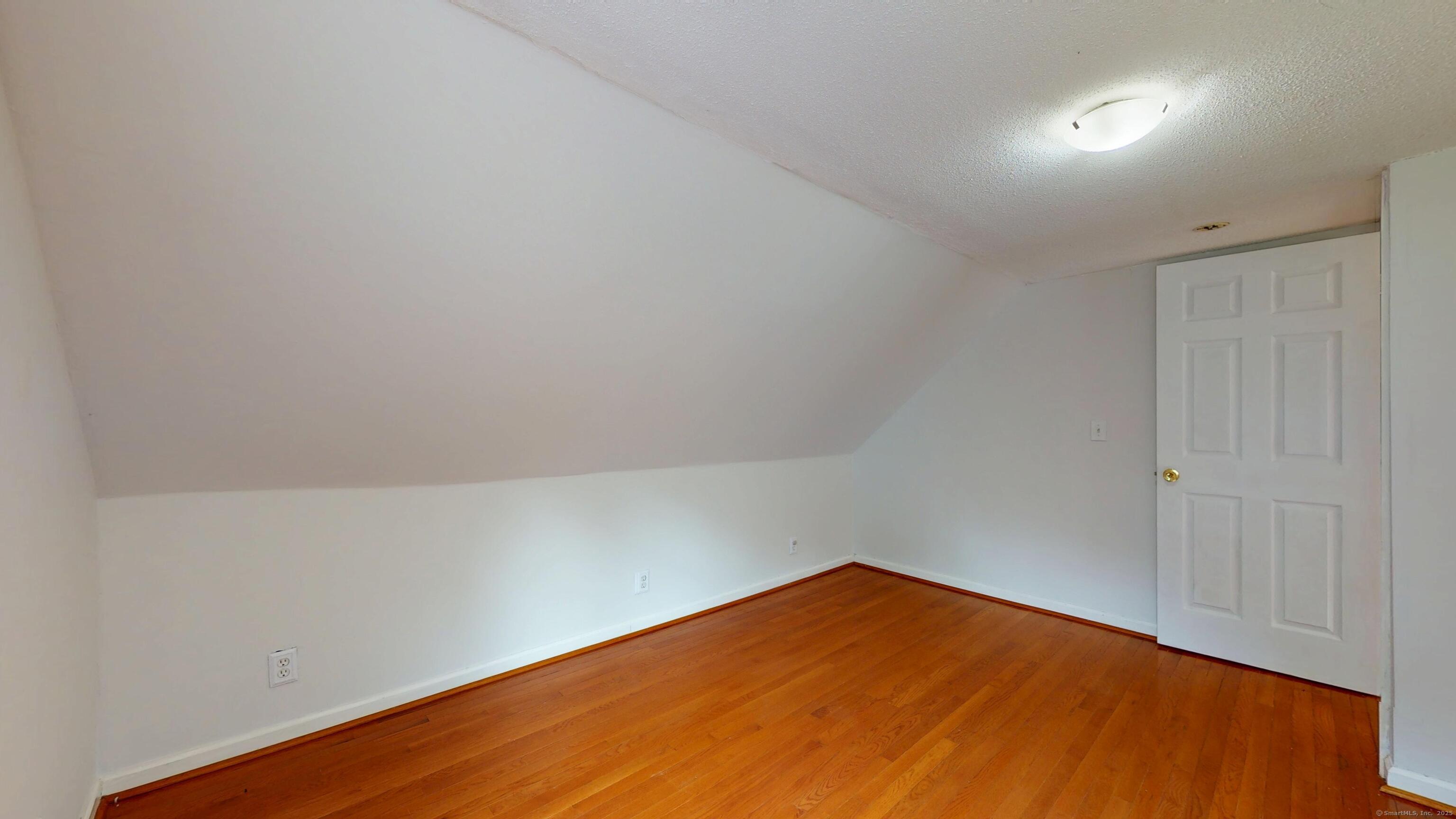 West Hartford, Connecticut, 06107, United States, 5 Bedrooms Bedrooms, ,3 BathroomsBathrooms,Residential,For Sale,1876446