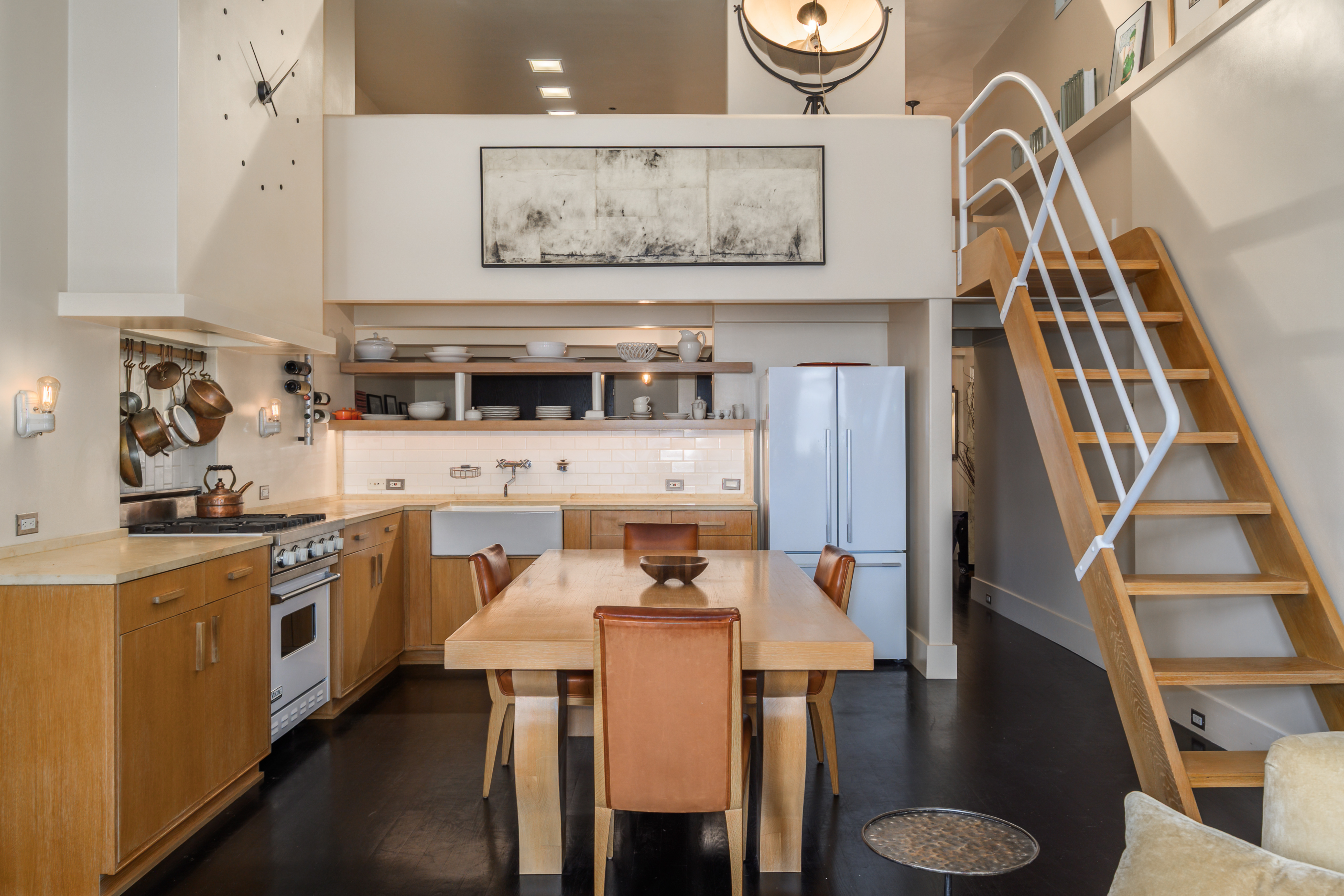  A Truly One of a Kind River North Loft - 物件實景