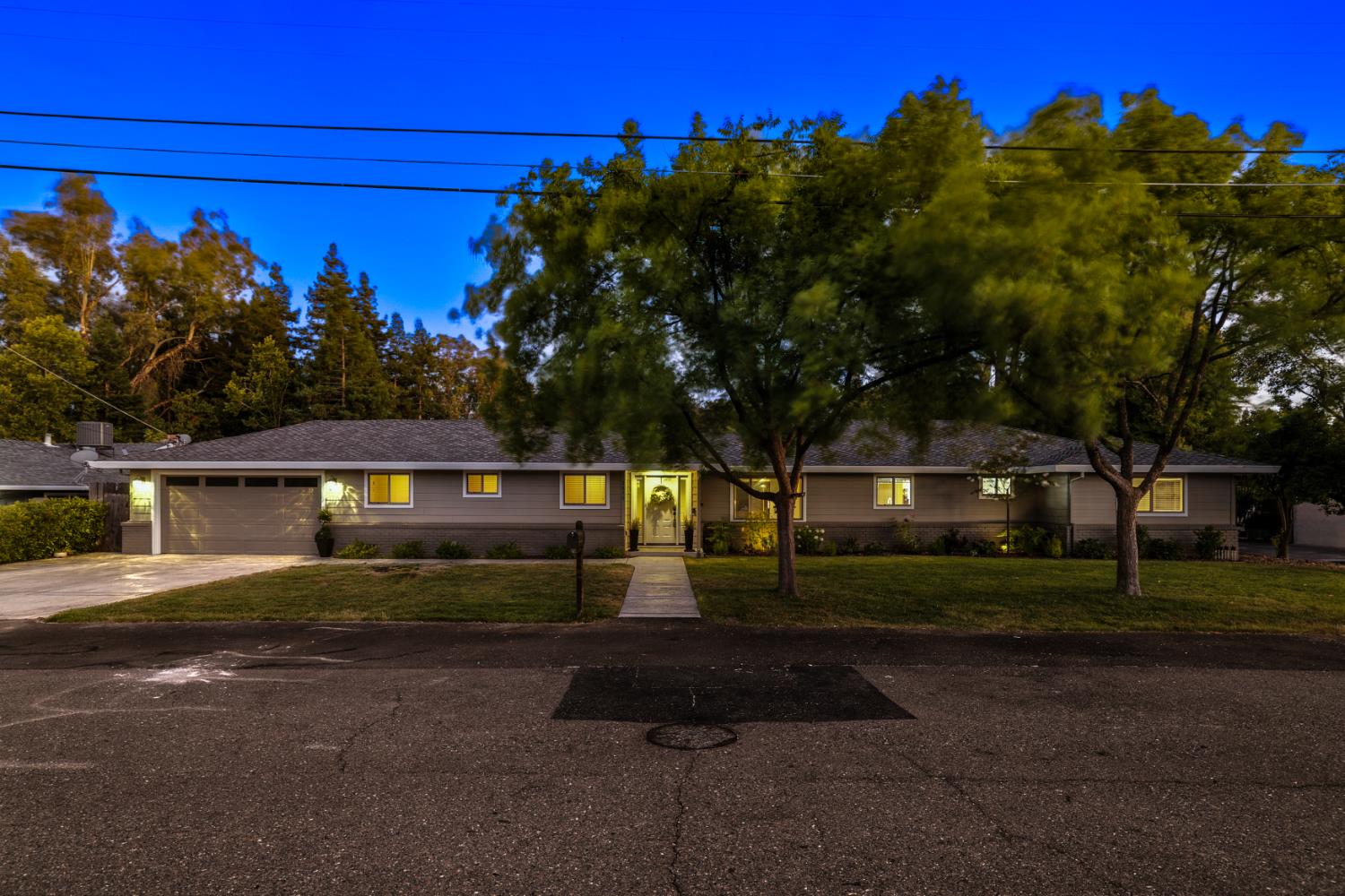 Sacramento, California, 95864, United States, 4 Bedrooms Bedrooms, ,2 BathroomsBathrooms,Residential,For Sale,1903750