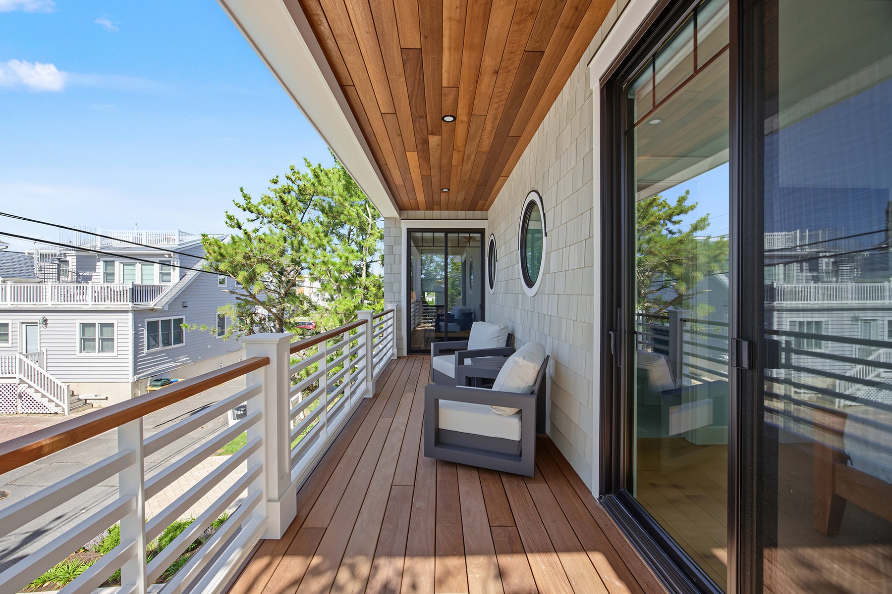  2904 Wesley Avenue Unit 1 - 物件實景