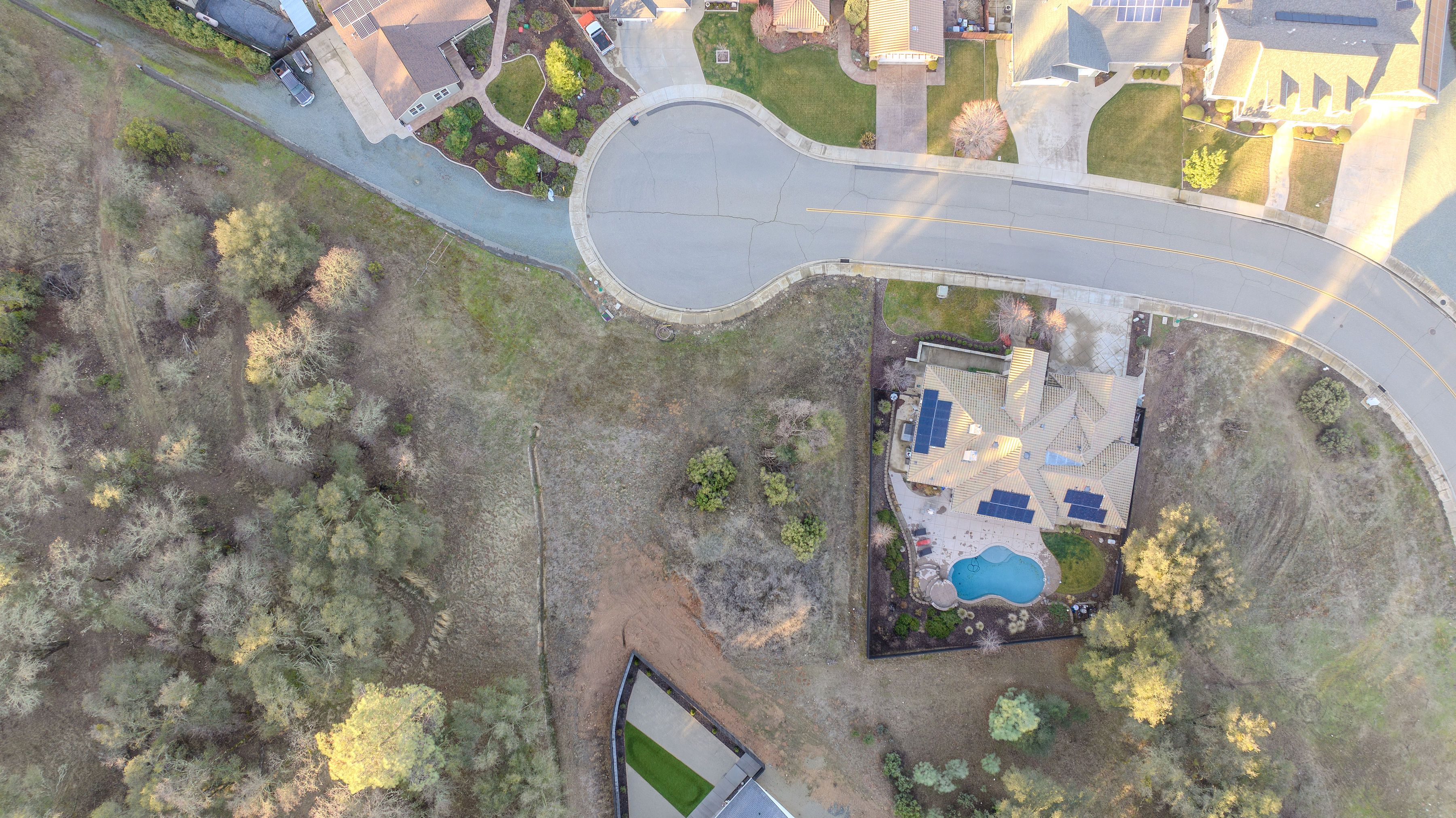  Desirable neighborhood lot ready for development - 物件實景
