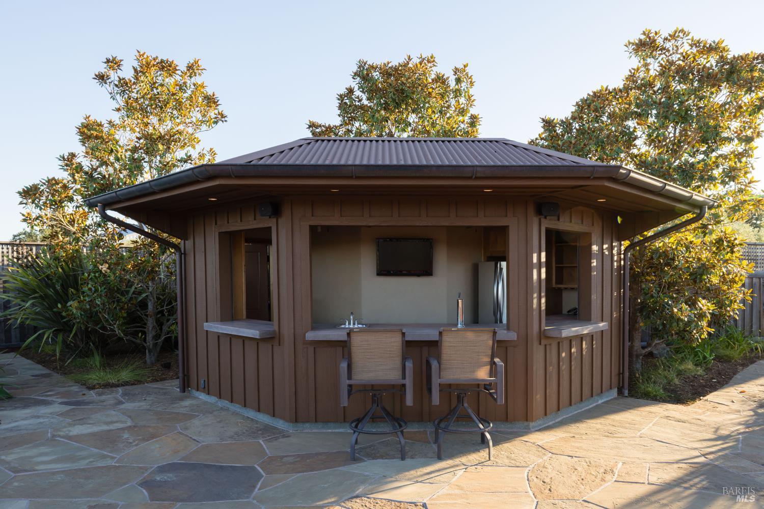 Santa Rosa, California, 95401, United States, 4 Bedrooms Bedrooms, ,4 BathroomsBathrooms,Residential,For Sale,1993093