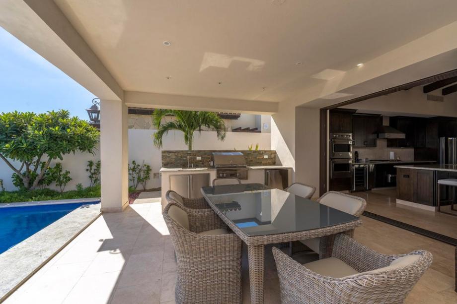 Via de Niza, Los Cabos, Baja California Sur, 23456, Mexico, 4 Bedrooms Bedrooms, ,4 BathroomsBathrooms,Residential,For Sale,Via de Niza,1640124