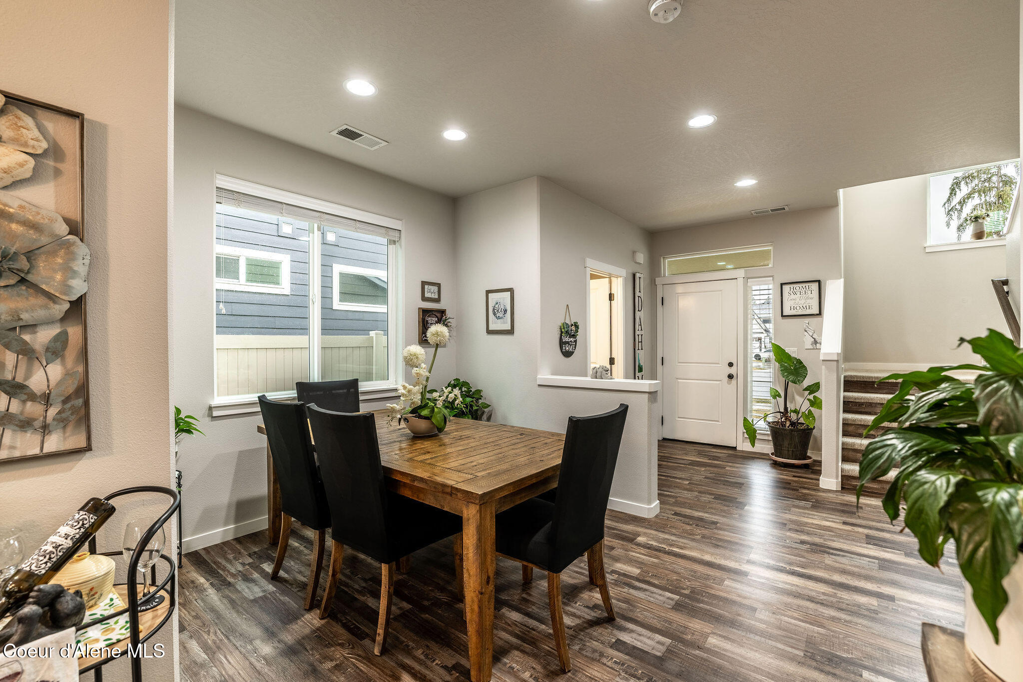 Coeur D'alene, Idaho, 83815, United States, 5 Bedrooms Bedrooms, ,4 BathroomsBathrooms,Residential,For Sale,1754735
