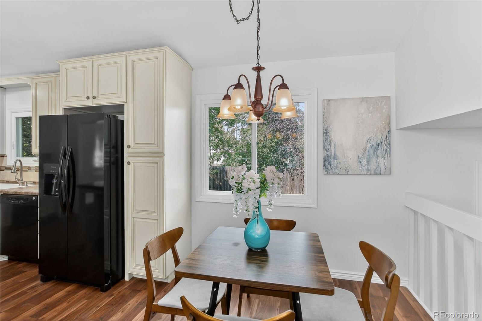 Longmont, Colorado, 80503, United States, 3 Bedrooms Bedrooms, ,1 BathroomBathrooms,Residential,For Sale,1958059