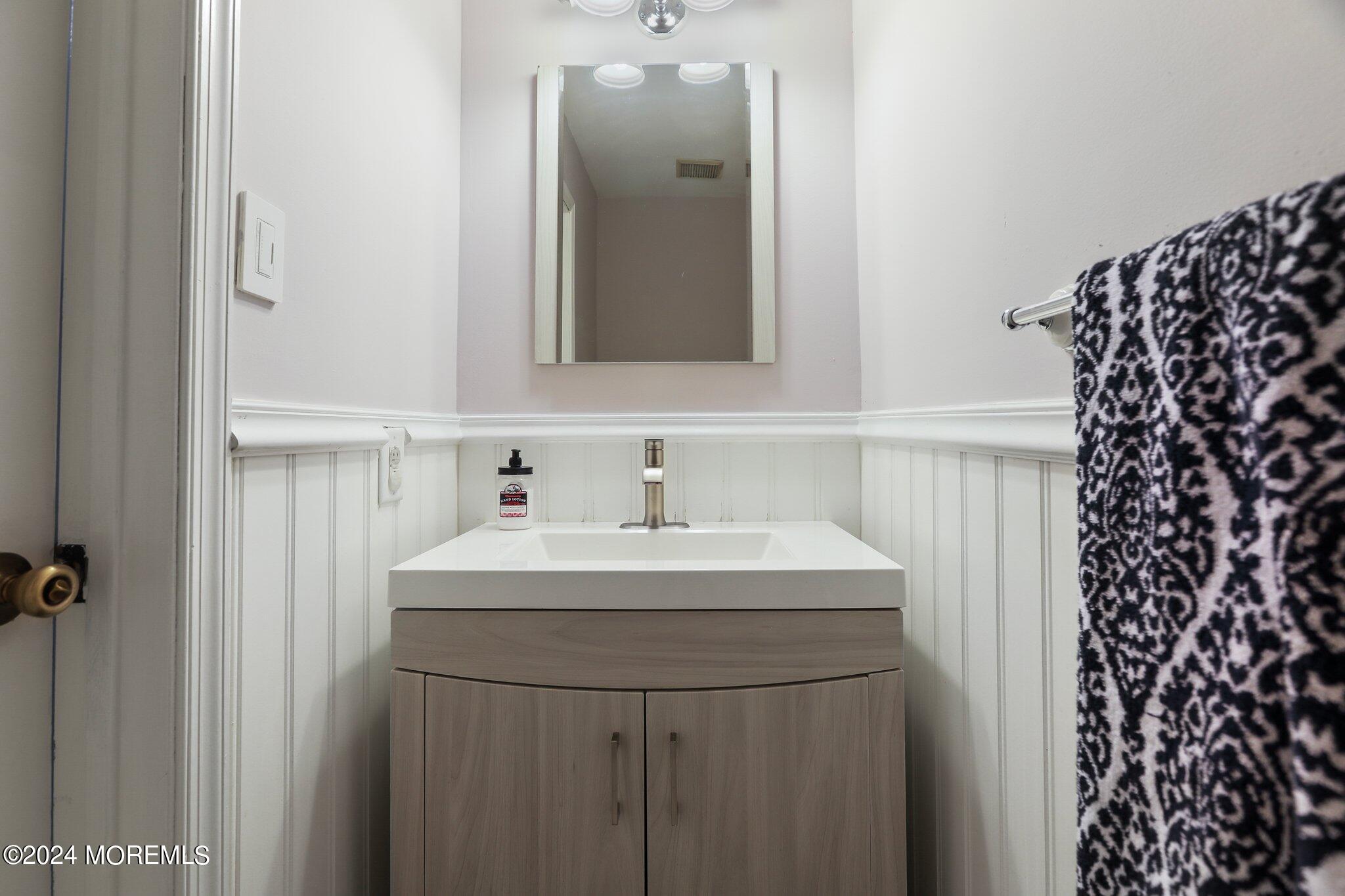 Howell, New Jersey, 07731, United States, 4 Bedrooms Bedrooms, ,3 BathroomsBathrooms,Residential,For Sale,1928001