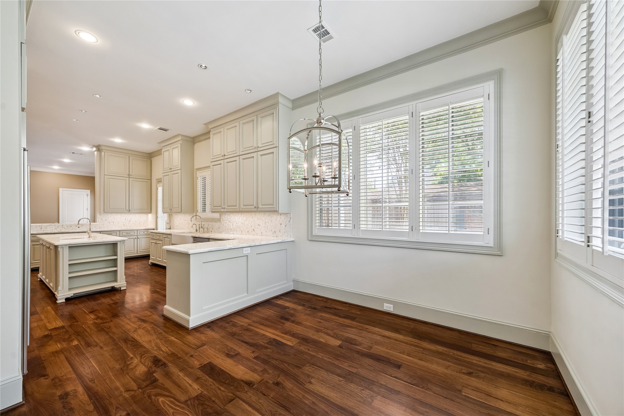  4005 Piping Rock Lane - 物件實景
