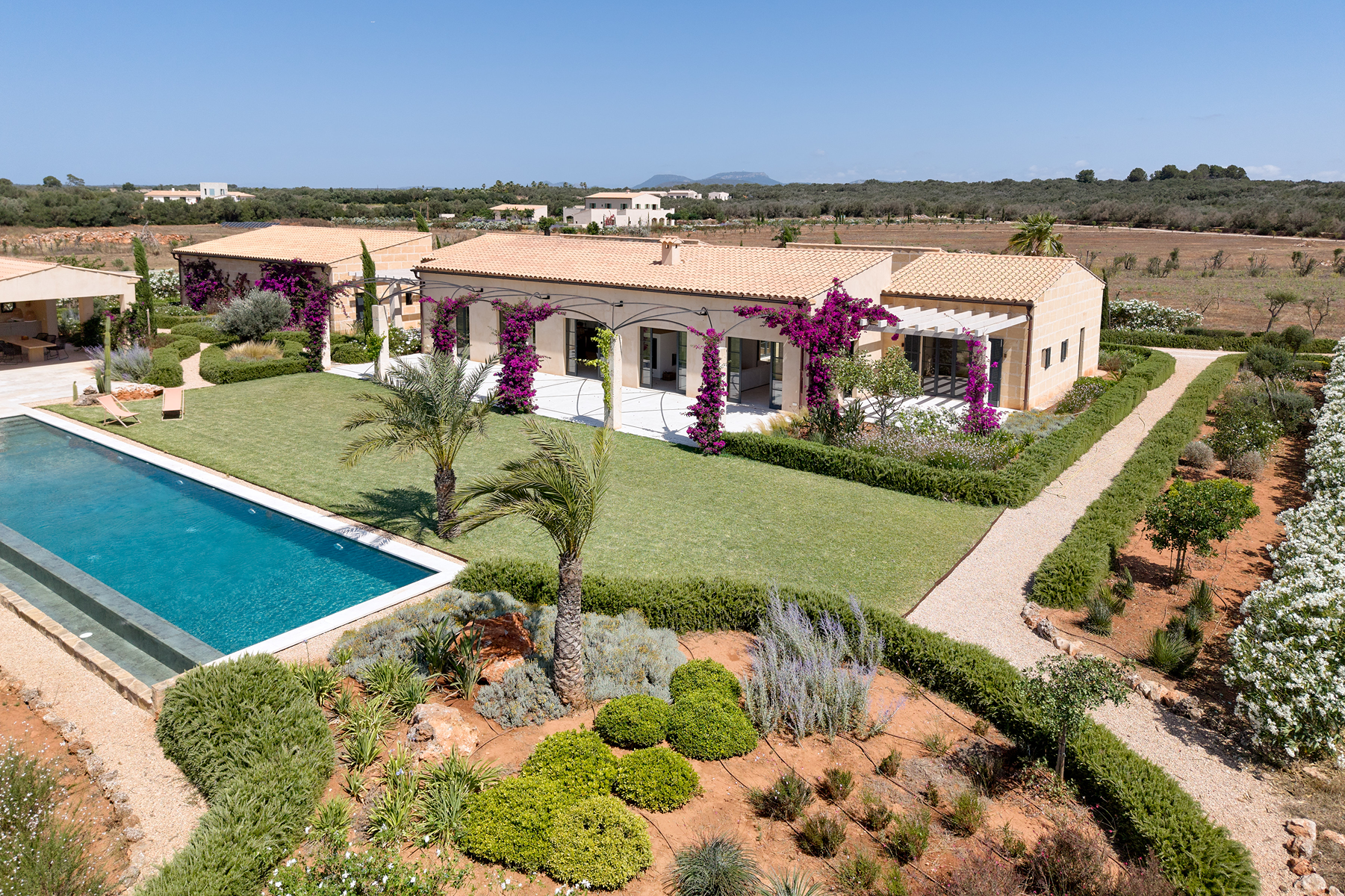  Newly built estate with pool, vineyard, and total privacy in Campos - 物件實景
