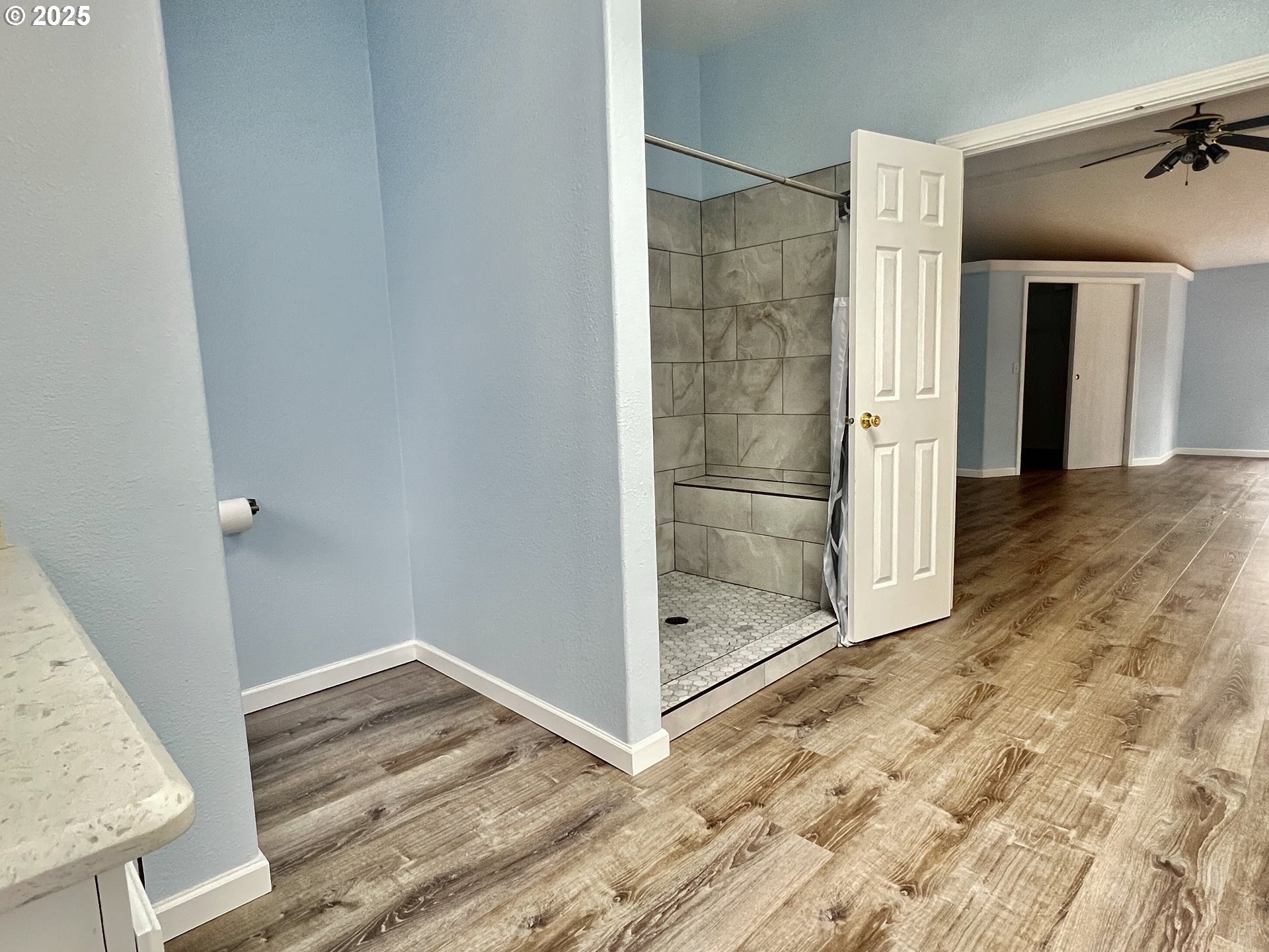 Gold Beach, Oregon, 97444, United States, 3 Bedrooms Bedrooms, ,3 BathroomsBathrooms,Residential,For Sale,1975085