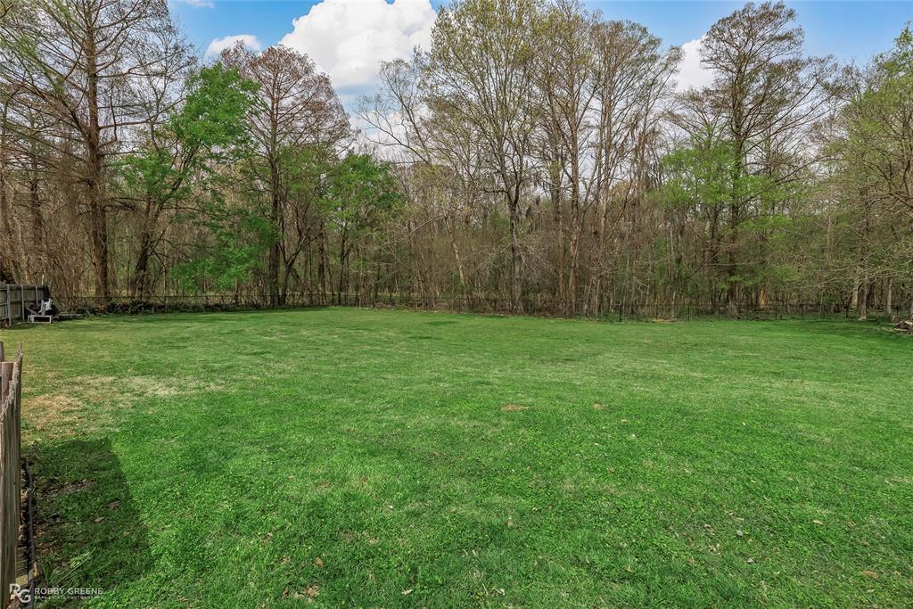 Bossier City, Louisiana, 71111, United States, 5 Bedrooms Bedrooms, ,4 BathroomsBathrooms,Residential,For Sale,1752674