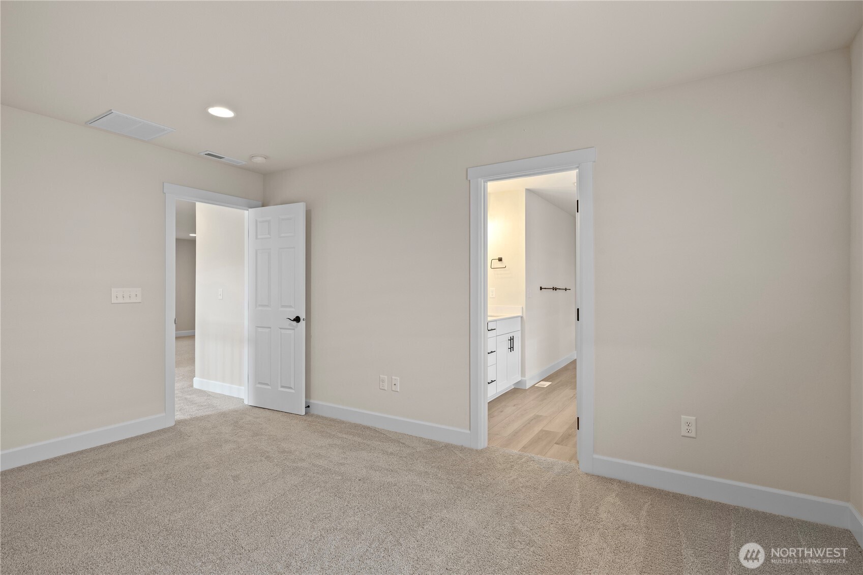 Ferndale, Washington, 98248, United States, 4 Bedrooms Bedrooms, ,3 BathroomsBathrooms,Residential,For Sale,1896950