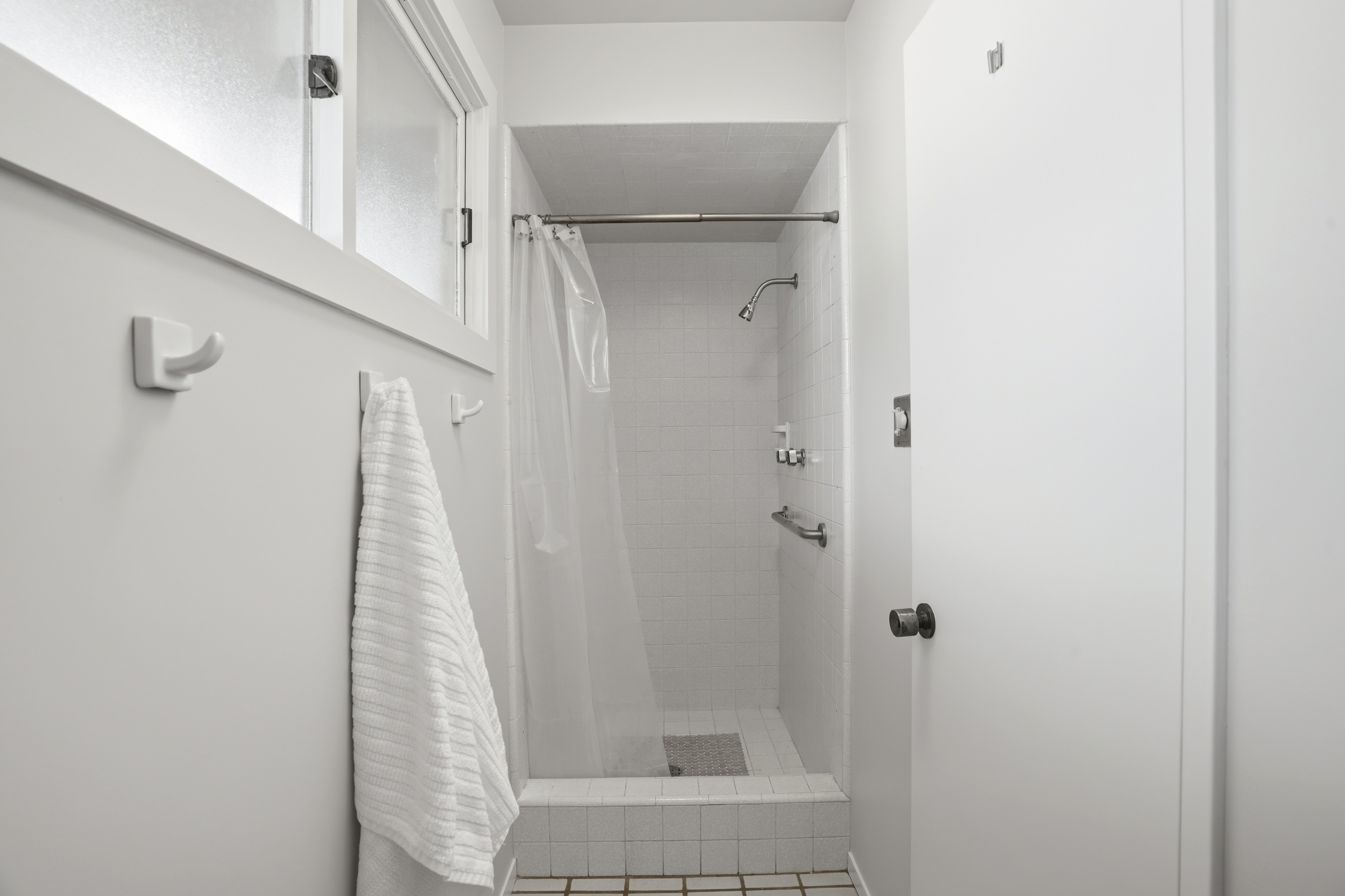  Single-Level Rancher in Coveted Neighborhood - 物件實景