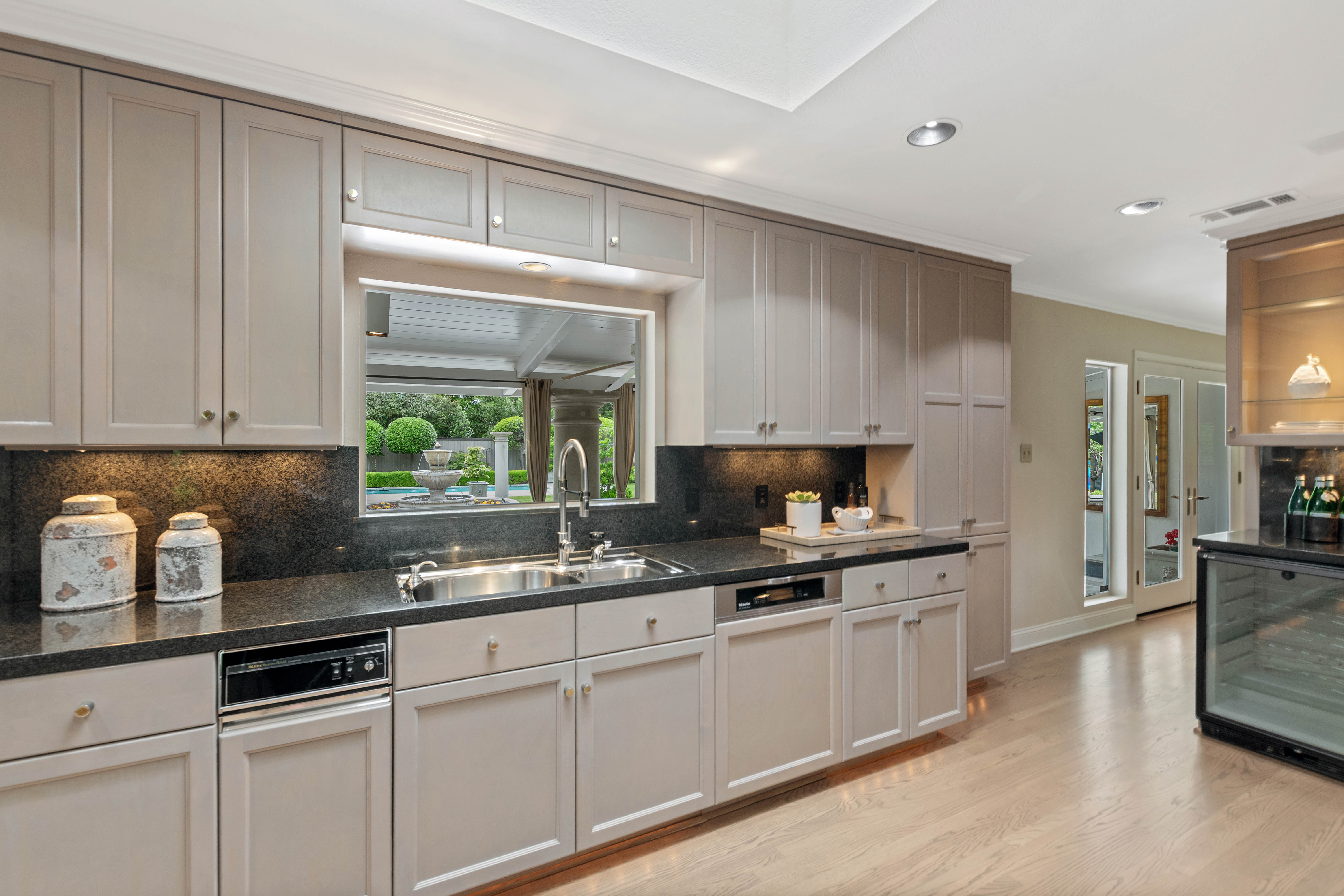  400 Crocker Road, Sacramento, CA 95864 - 物件實景