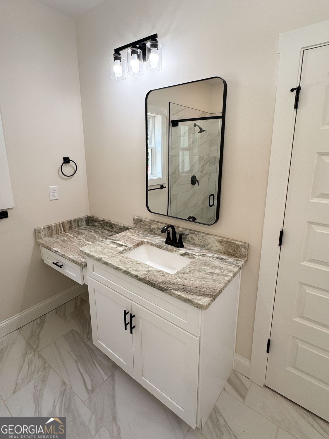 Forsyth, Georgia, 31029, United States, 4 Bedrooms Bedrooms, ,3 BathroomsBathrooms,Residential,For Sale,1922681