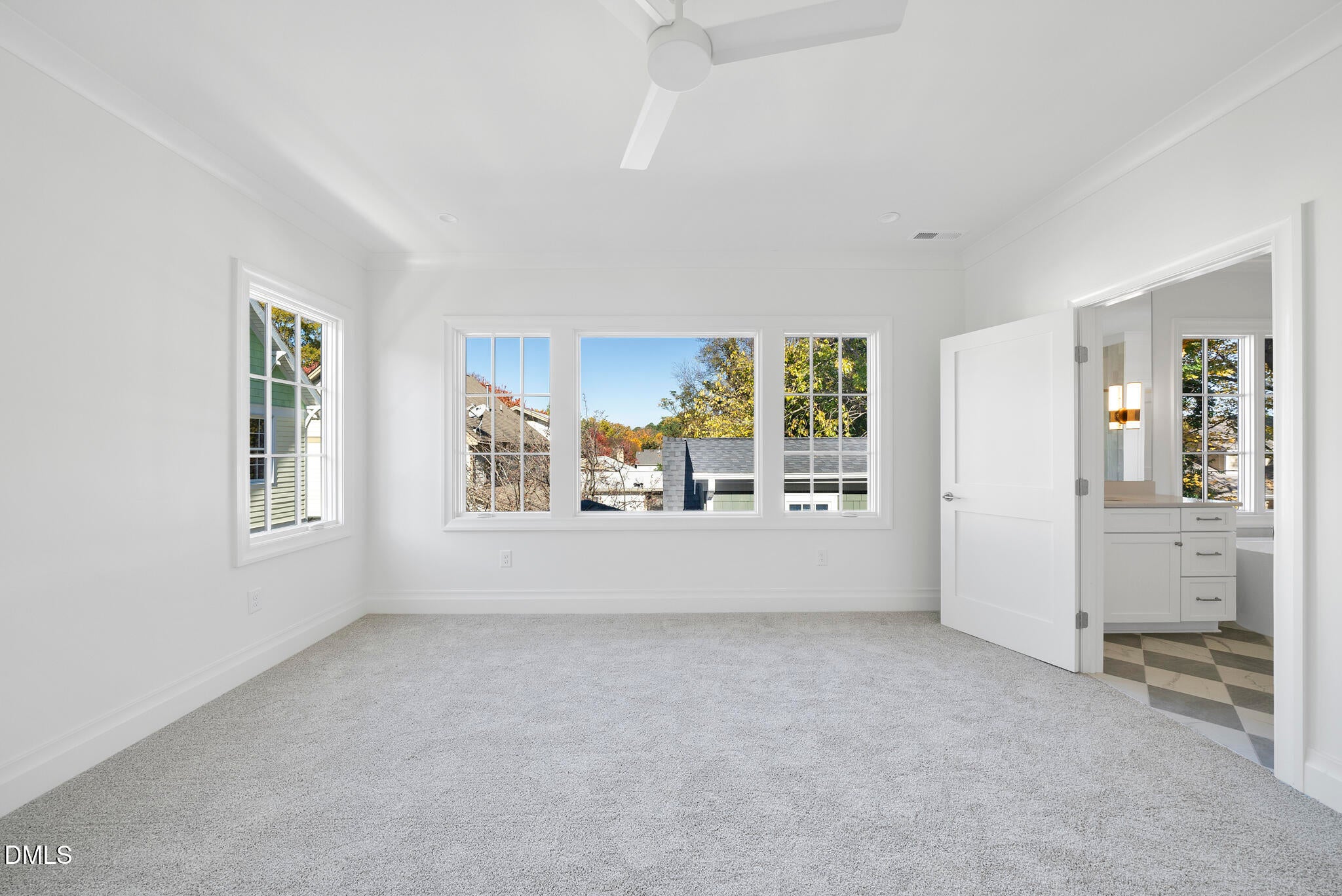 Raleigh, North Carolina, 27607, United States, 4 Bedrooms Bedrooms, ,3 BathroomsBathrooms,Residential,For Sale,1989727