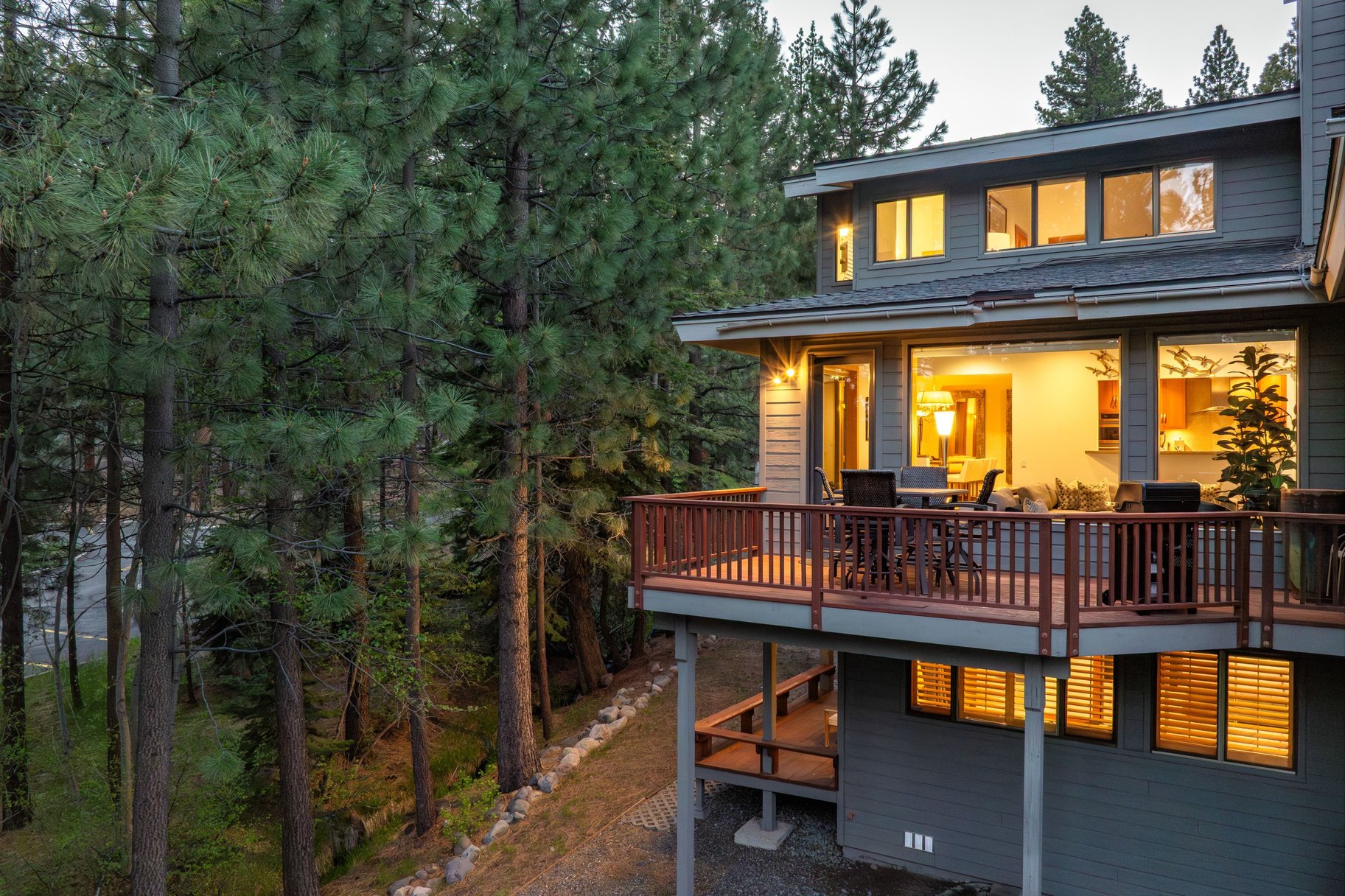  Your Lake Tahoe Escape Awaits — Steps from the Greens - 物件實景