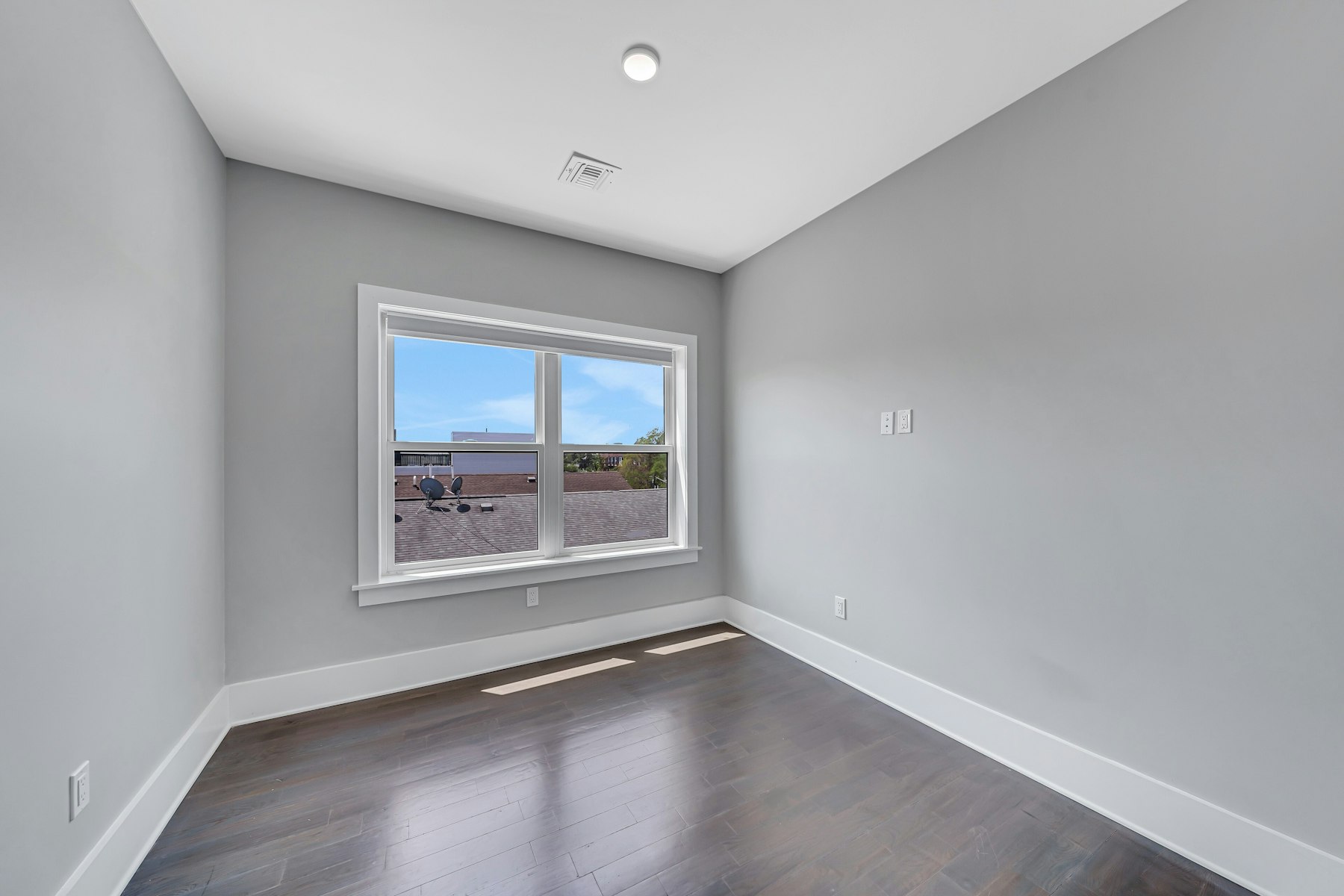  76 Corbin Avenue, Jersey City, NJ 07306 - 物件實景