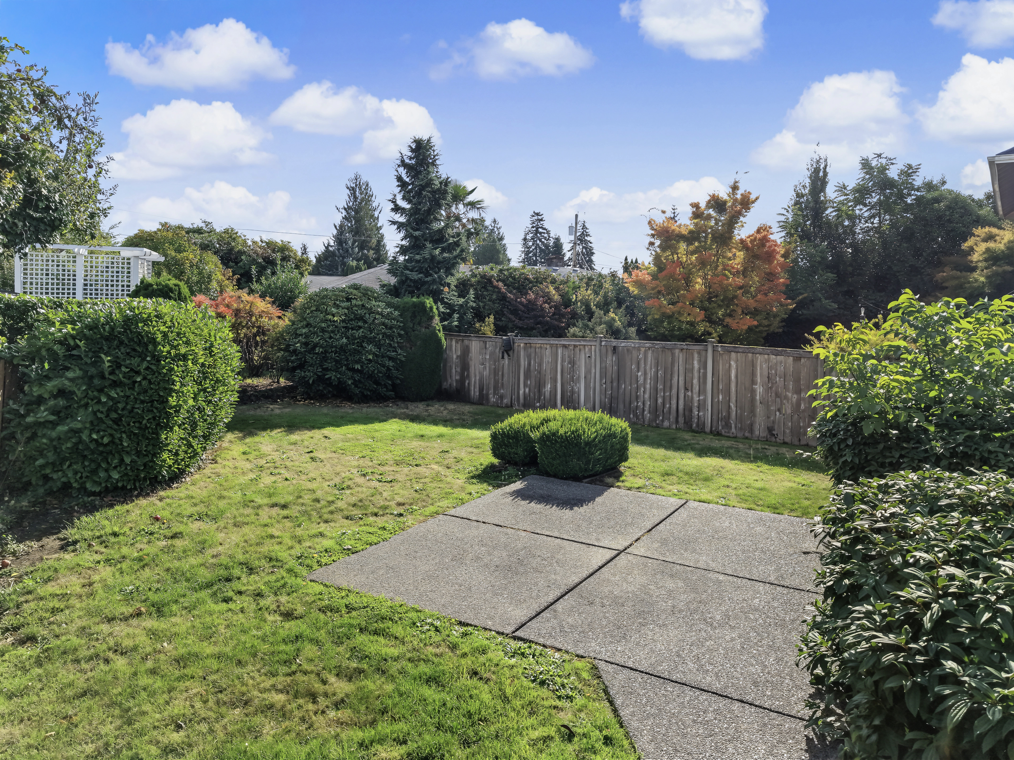  2113 12th Ave NW, Puyallup, WA 98371 - 物件實景