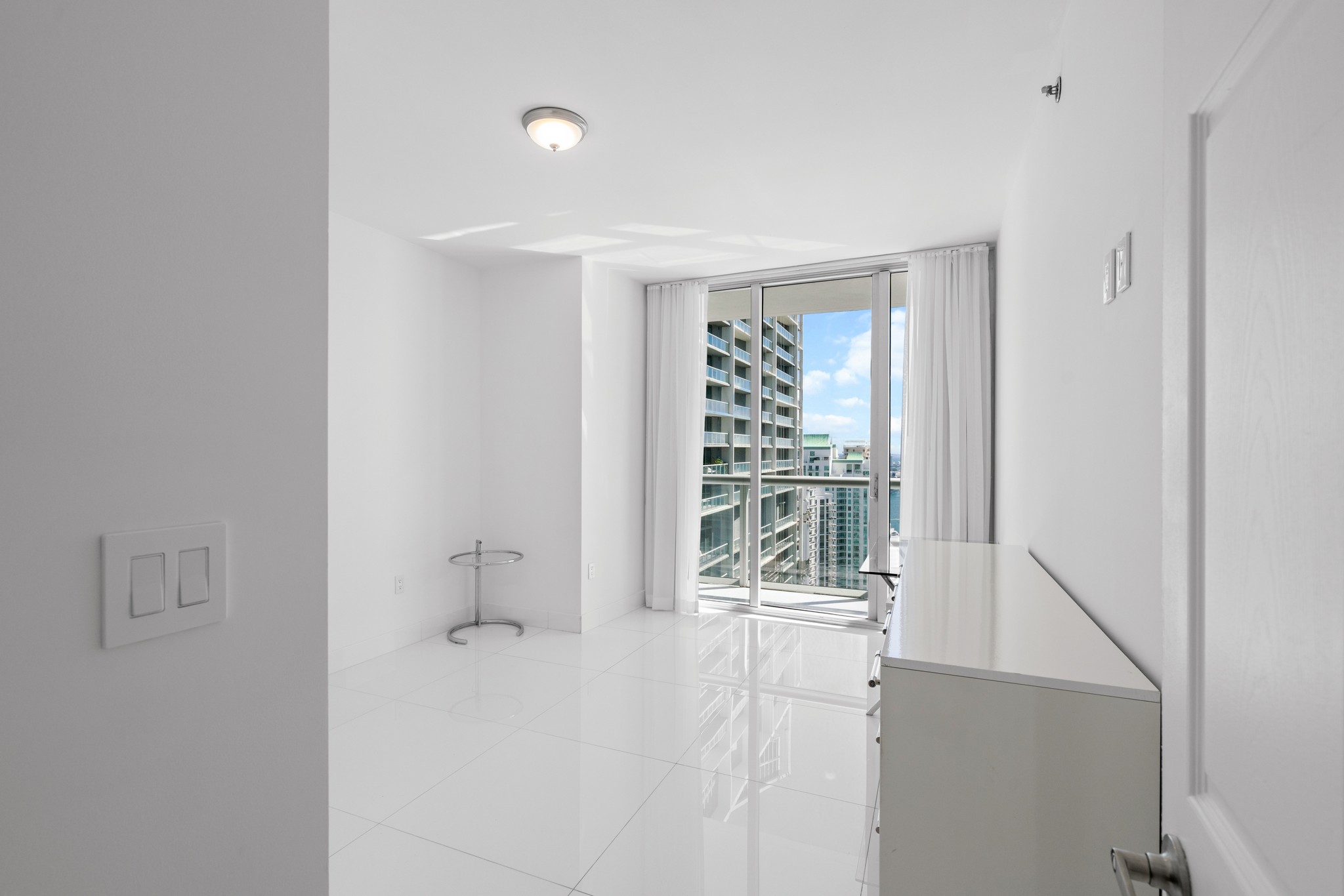  485 Brickell Ave, Miami, FL, 33131 - 物件實景