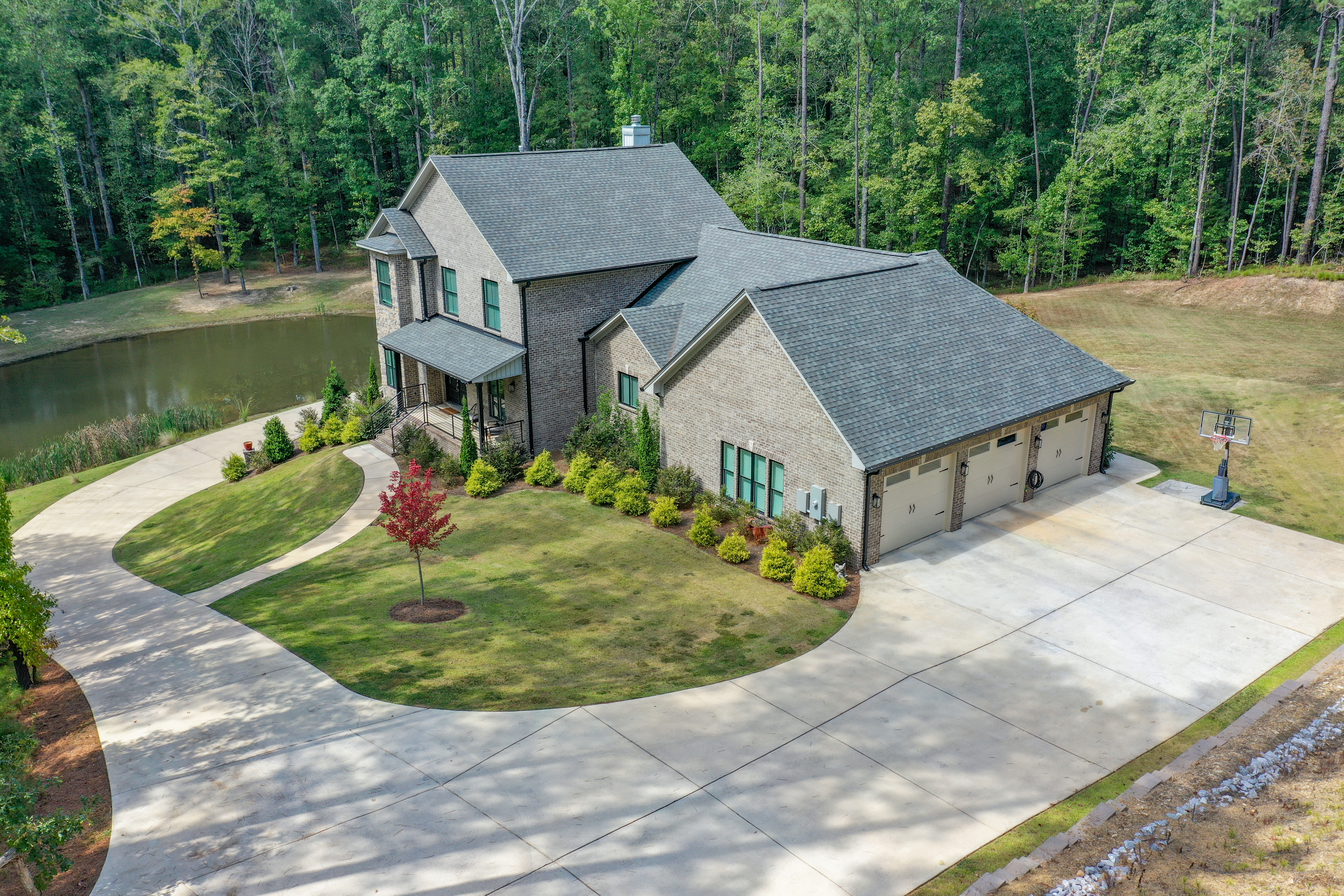 Helena, Alabama, 35080, United States, 5 Bedrooms Bedrooms, ,5 BathroomsBathrooms,Residential,For Sale,1979427