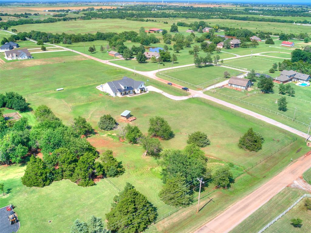 Piedmont, Oklahoma, 73078, United States, 4 Bedrooms Bedrooms, ,6 BathroomsBathrooms,Residential,For Sale,1974155