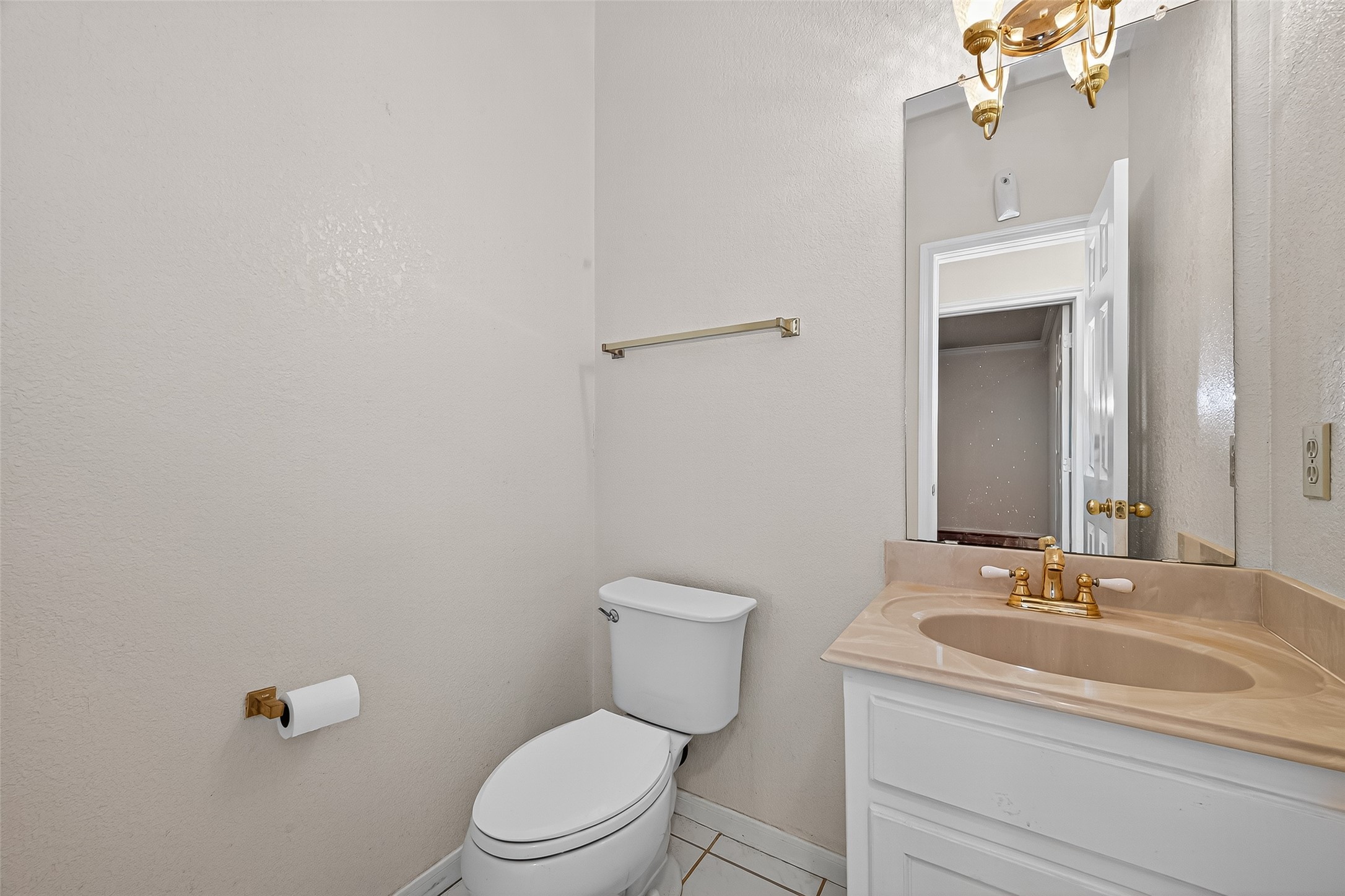 Sugar Land, Texas, 77478, United States, 5 Bedrooms Bedrooms, ,4 BathroomsBathrooms,Residential,For Sale,1971376