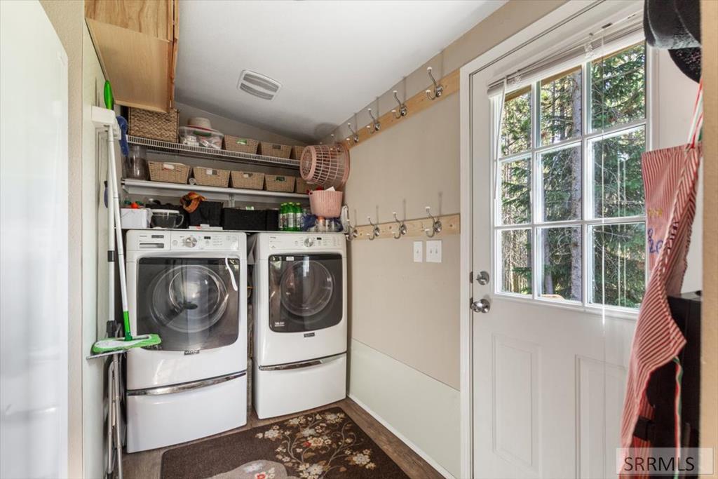 ISLAND PARK, Idaho, 83429, United States, 3 Bedrooms Bedrooms, ,2 BathroomsBathrooms,Residential,For Sale,1974057