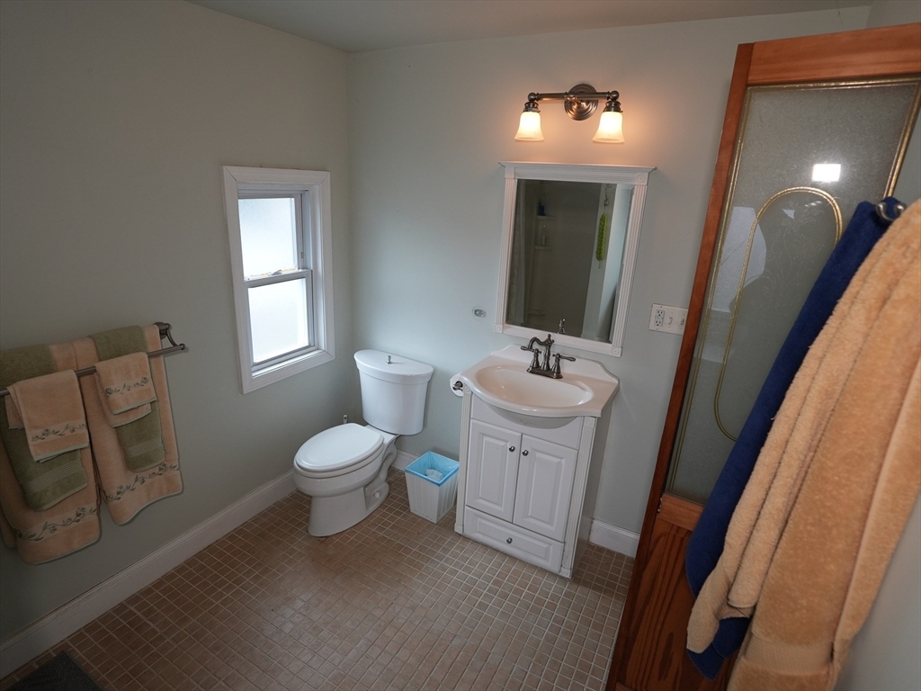 Revere, Massachusetts, 02151, United States, 2 Bedrooms Bedrooms, ,2 BathroomsBathrooms,Residential,For Sale,1935800