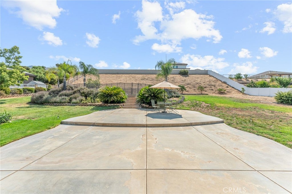 Yucaipa, California, 92399, United States, 4 Bedrooms Bedrooms, ,3 BathroomsBathrooms,Residential,For Sale,1895325