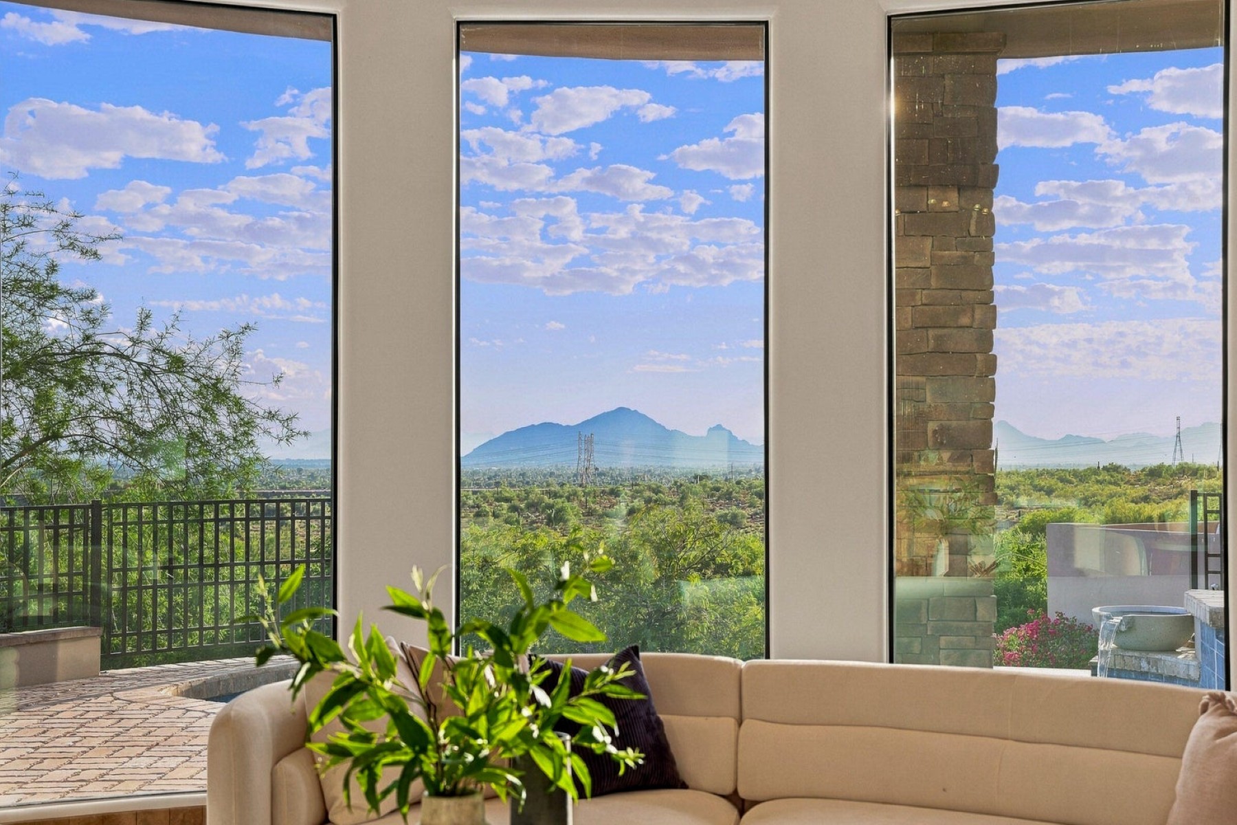  11376 E Dreyfus Avenue  Scottsdale, AZ - 物件實景