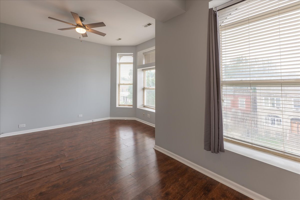 Chicago, Illinois, 60623, United States, 11 Bedrooms Bedrooms, ,Residential,For Sale,1984731