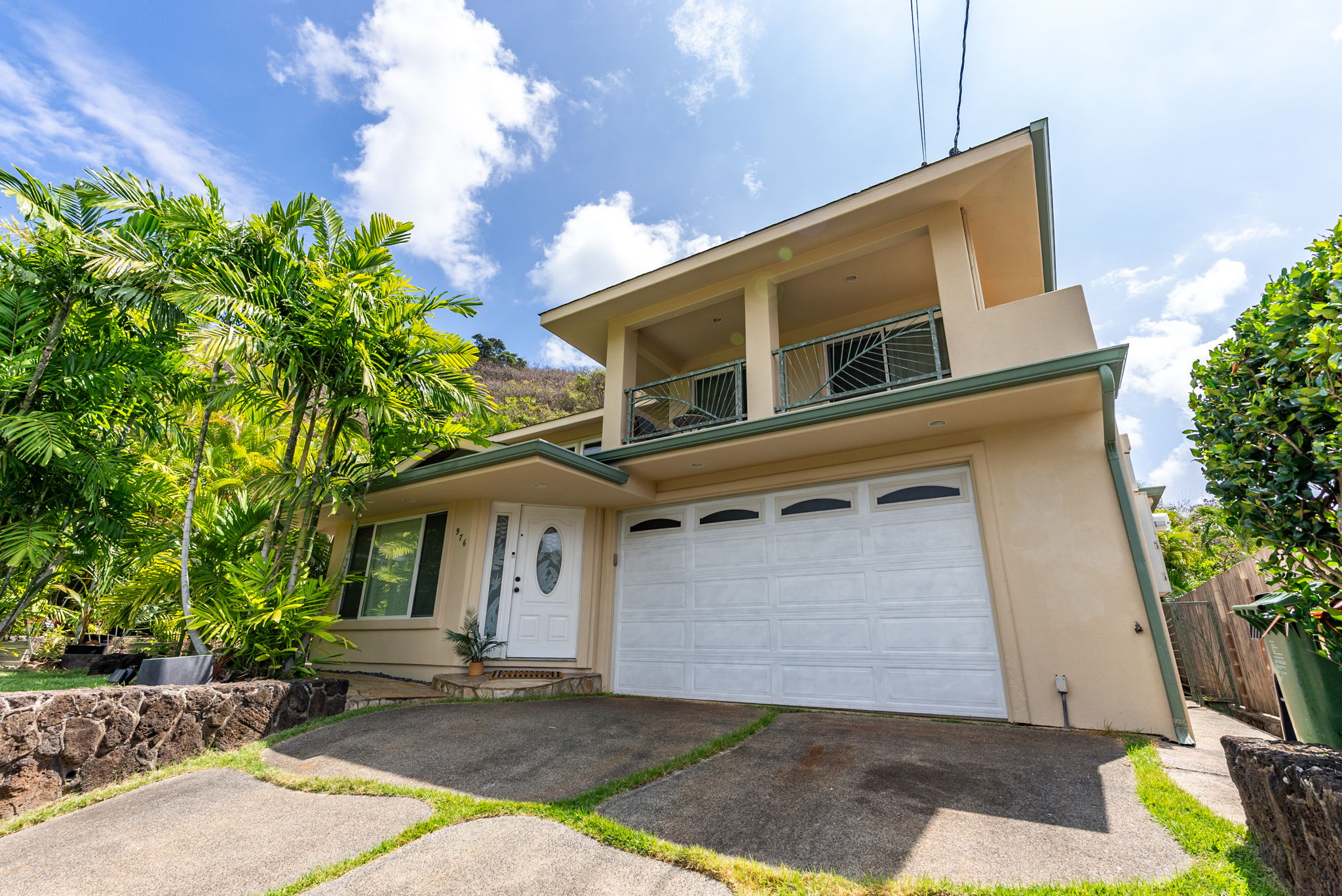 Kailua, Hawaii, 96734, United States, 6 Bedrooms Bedrooms, ,4 BathroomsBathrooms,Residential,For Sale,1981977