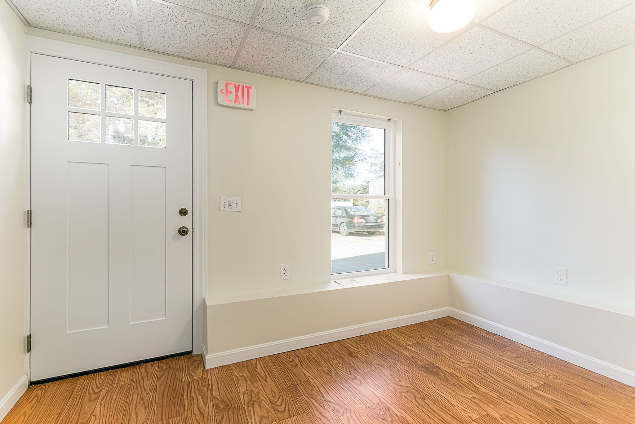  1107 Pontiac Avenue, Cranston, RI, 02921 - 物件實景